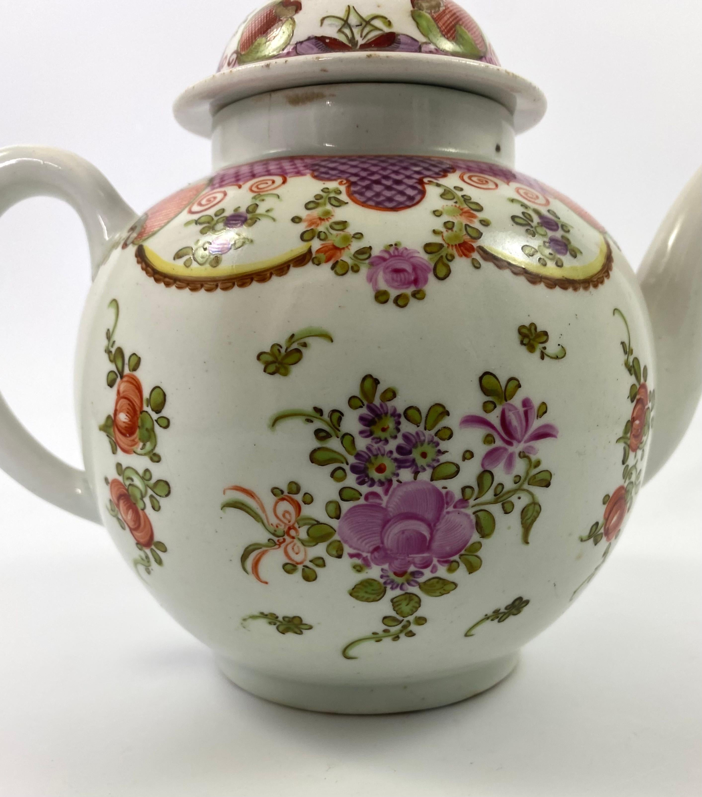 Fired Lowestoft Porcelain Teapot, Curtis Pattern, c.1785