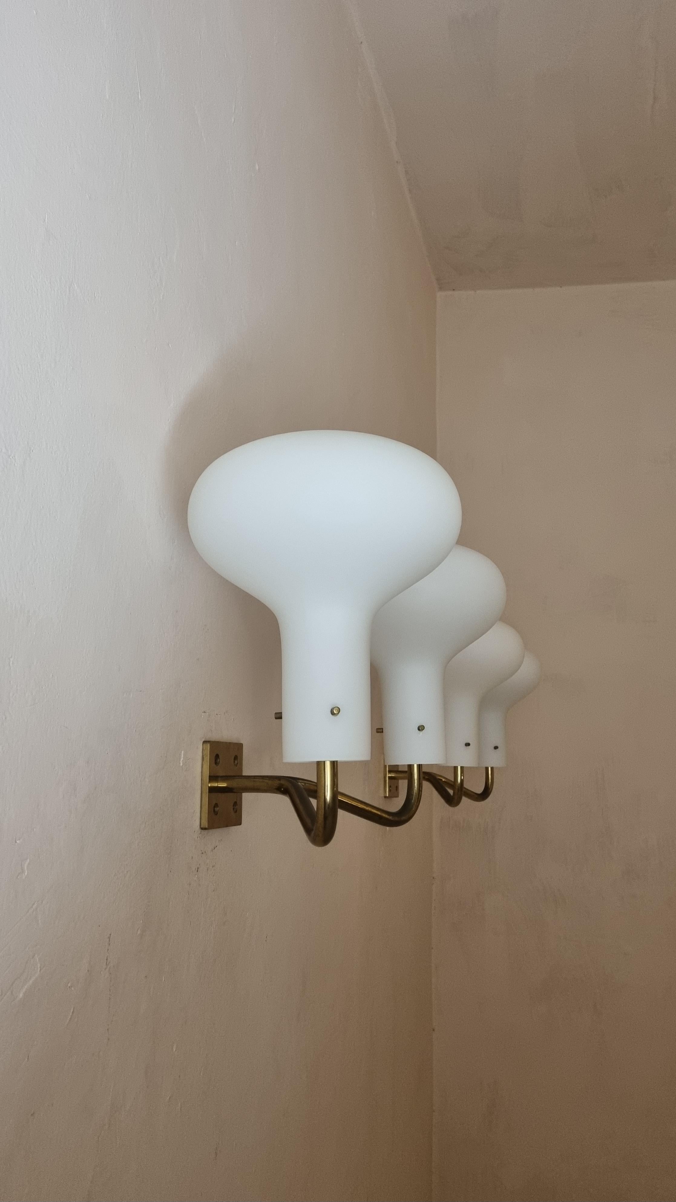 LP 12 A wall sconces designed by Ignazio Gardella for Azucena 1960 In condizioni buone in vendita a Arezzo, Italy