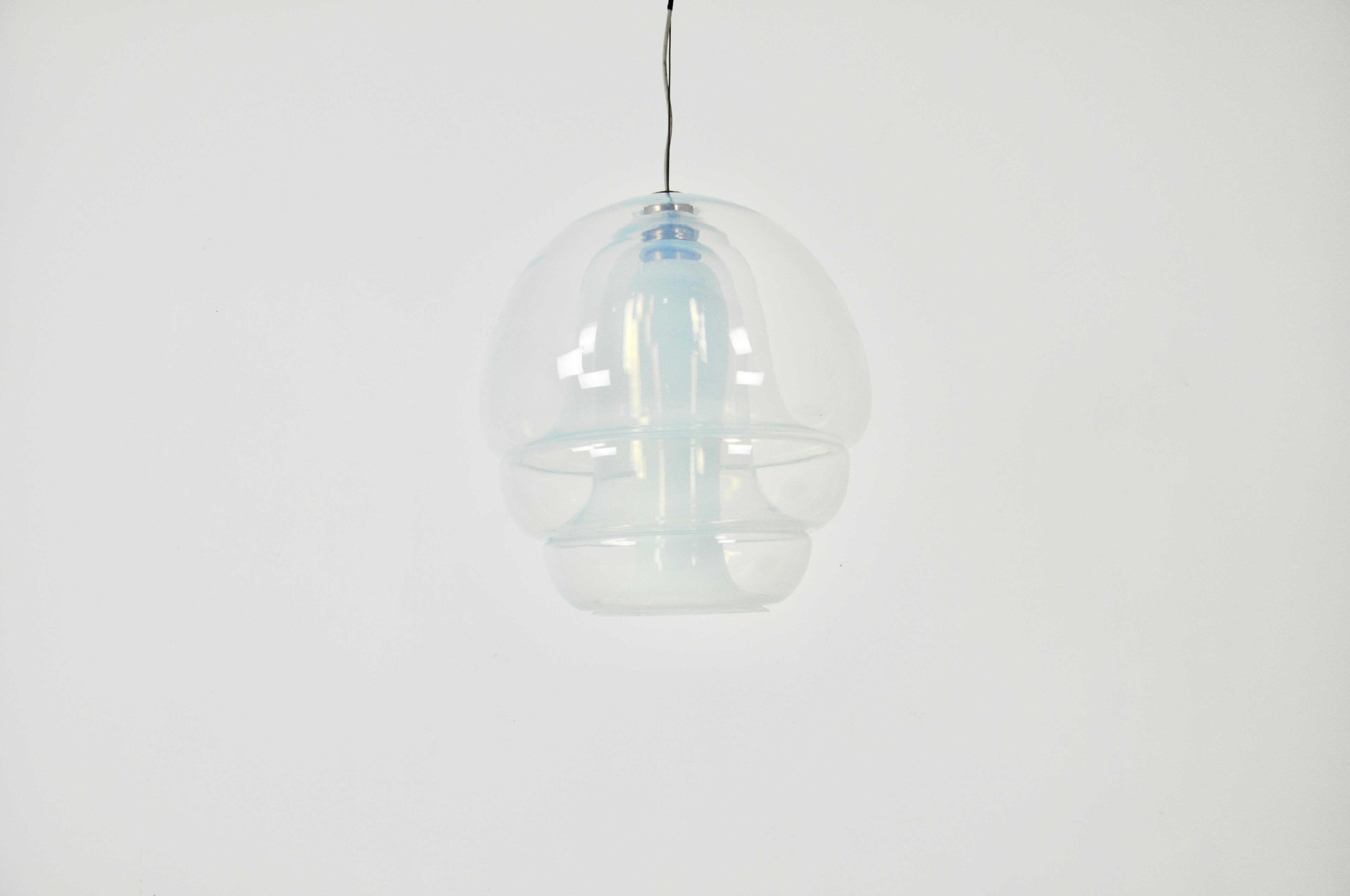 Hanging lamp in transparent glass. Adjustable height. Wear due to time and age of the chandelier.
 