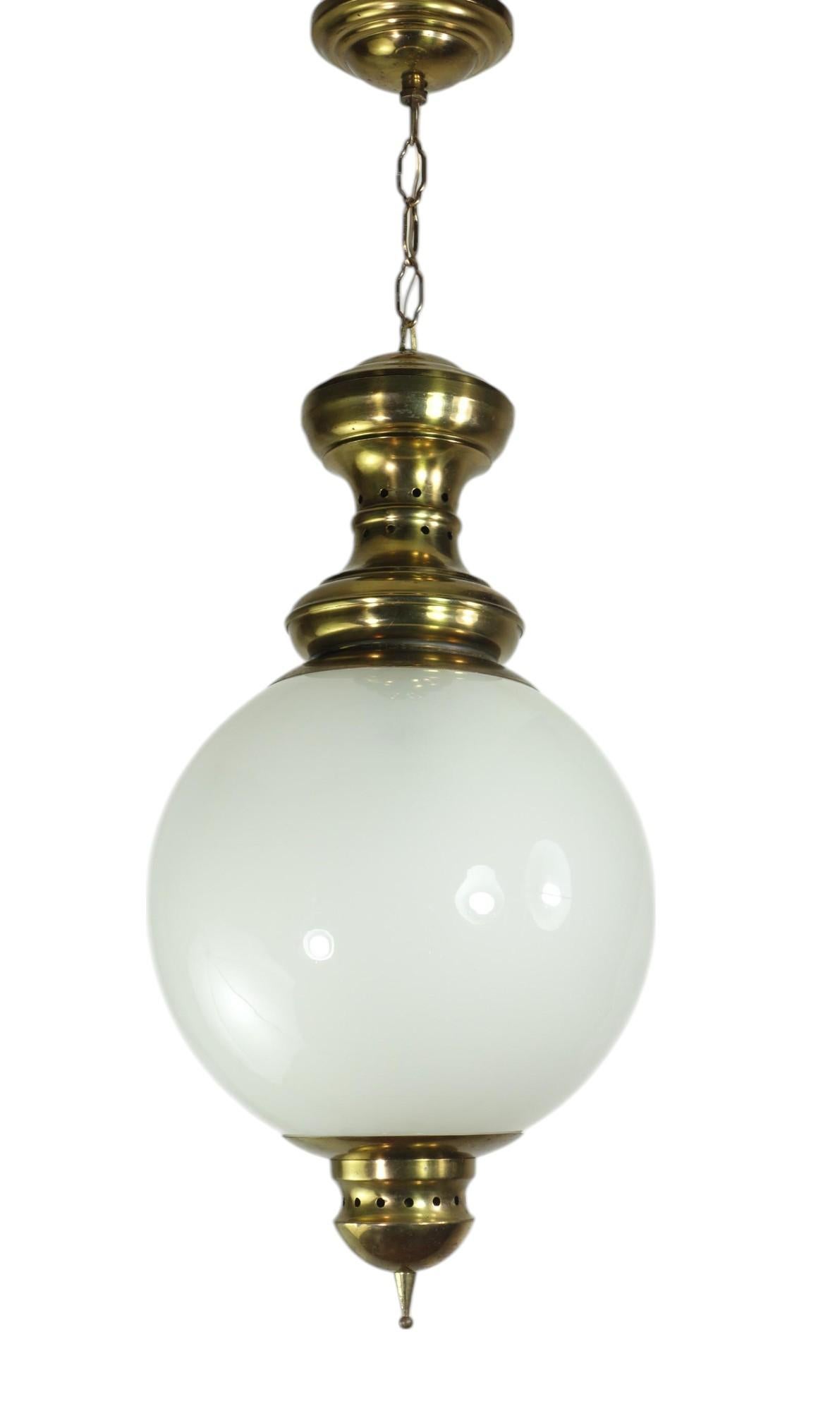 Mid-Century Modern Plafonnier « LS1 » Caccia Dominioni Azucena, design italien du milieu du siècle dernier en laiton en vente