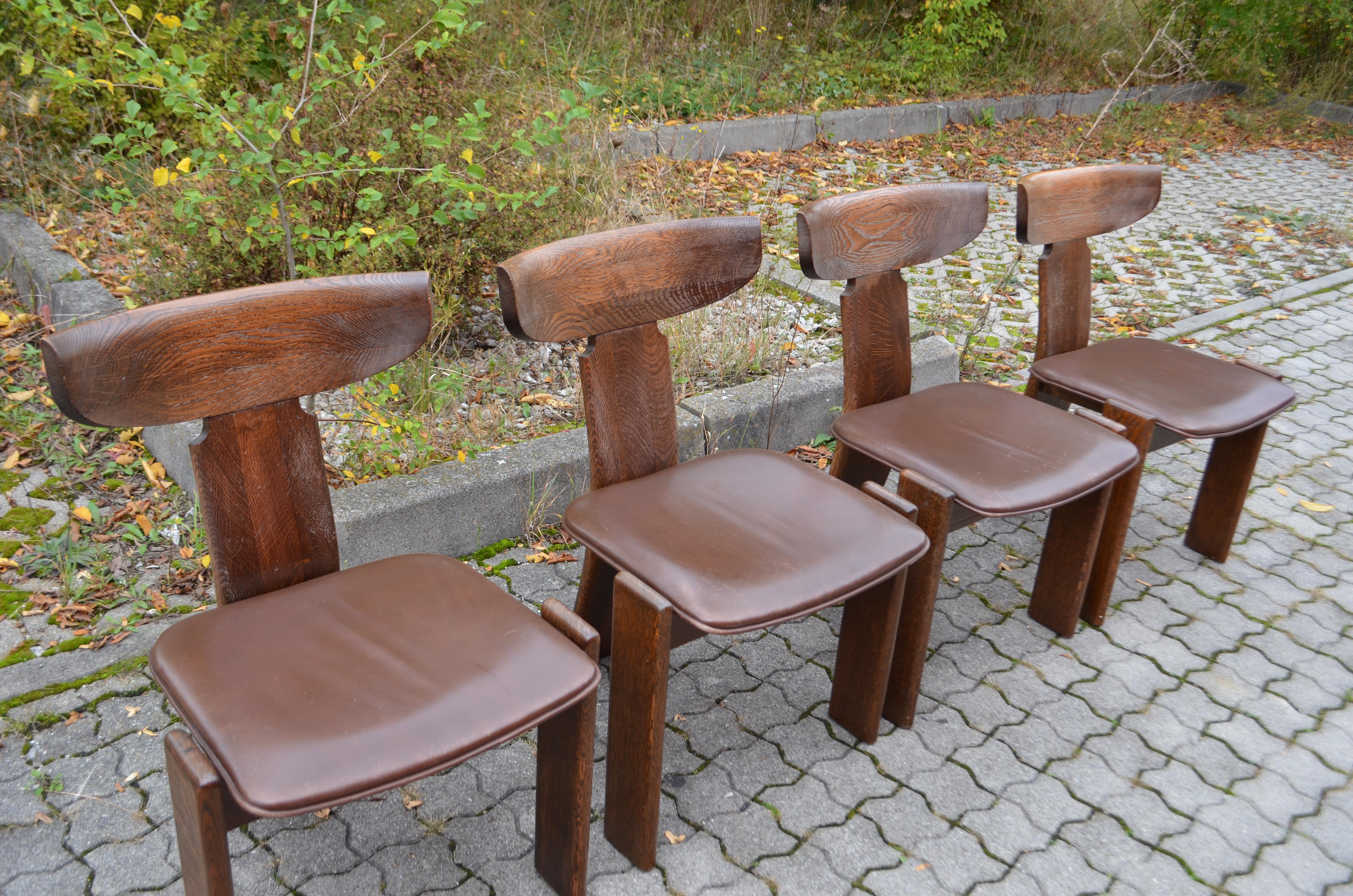 LSS Purist Brutalist Monk Dining Chair Set of 4 in the Manner of Tobia Scarpa In Good Condition For Sale In Munich, Bavaria