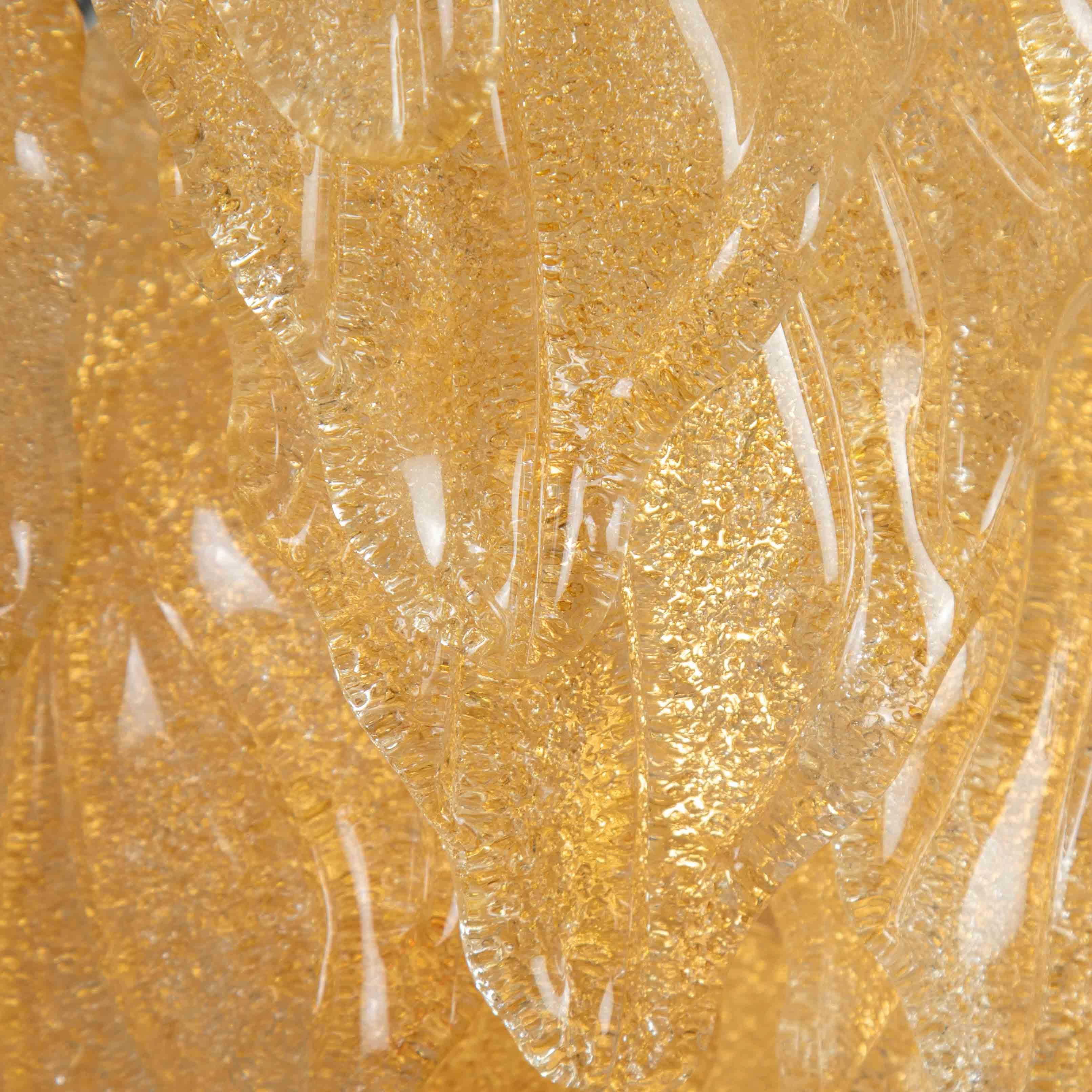 Italian ltalian Late Mid-Century Murano Glass Chandelier with Honey-Gold leaves, 1990s For Sale