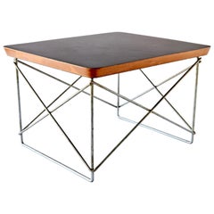 table d'appoint "LTR" de Charles Eames