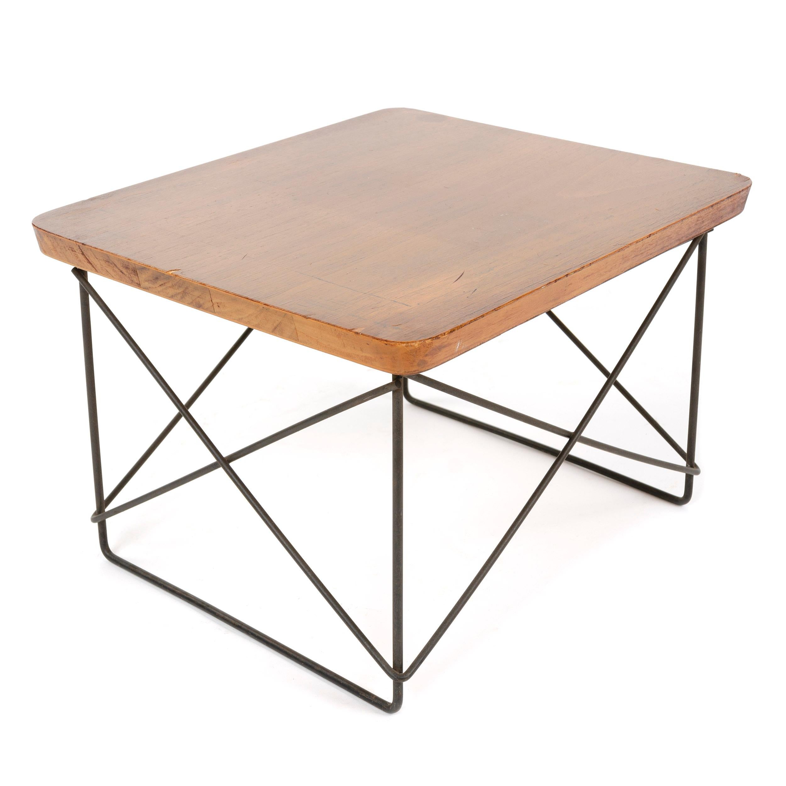 1950s 'LTR' Table by Charles and Ray Eames for Herman Miller In Good Condition In Sagaponack, NY