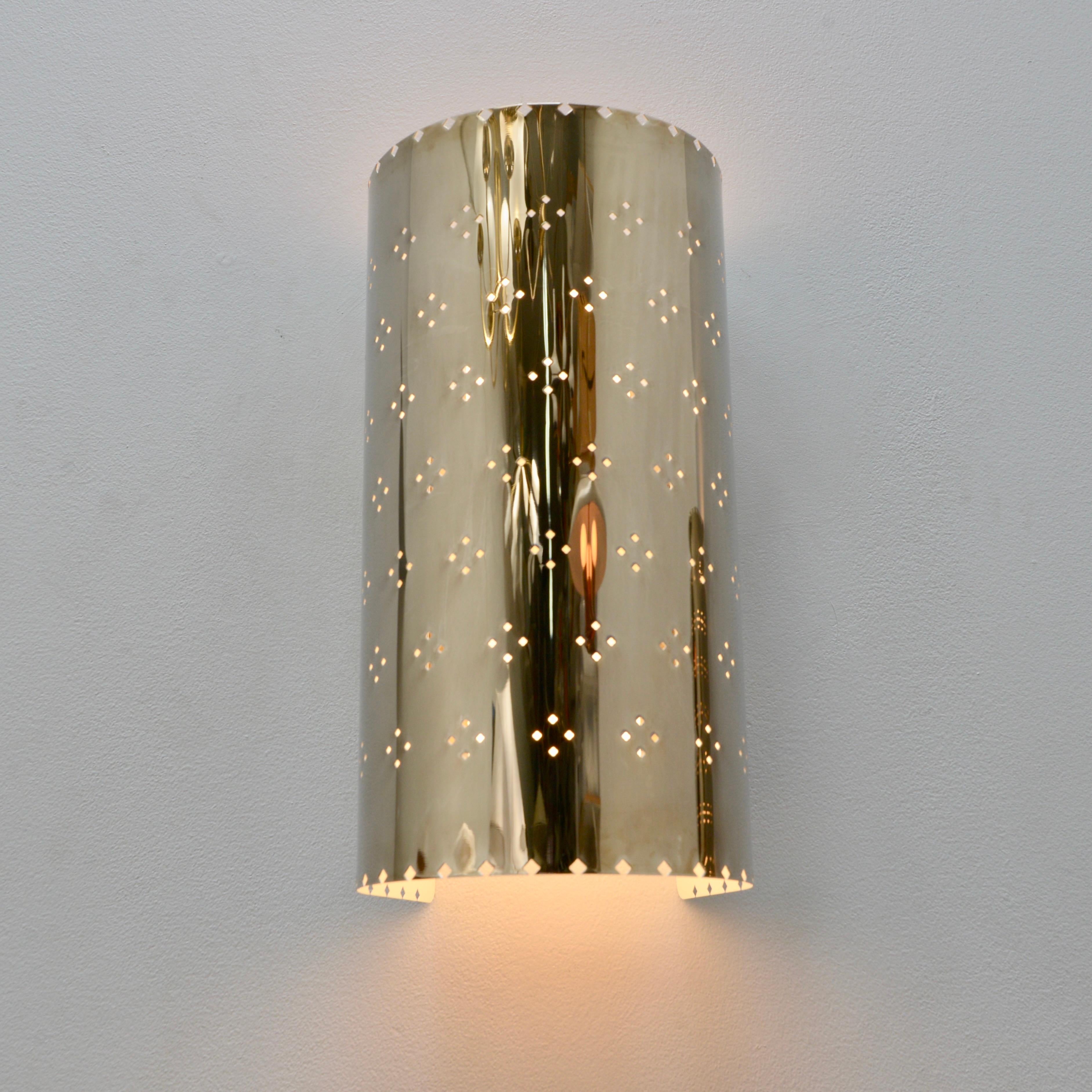 LU Louis Sconce AS Outdoor LG For Sale 3
