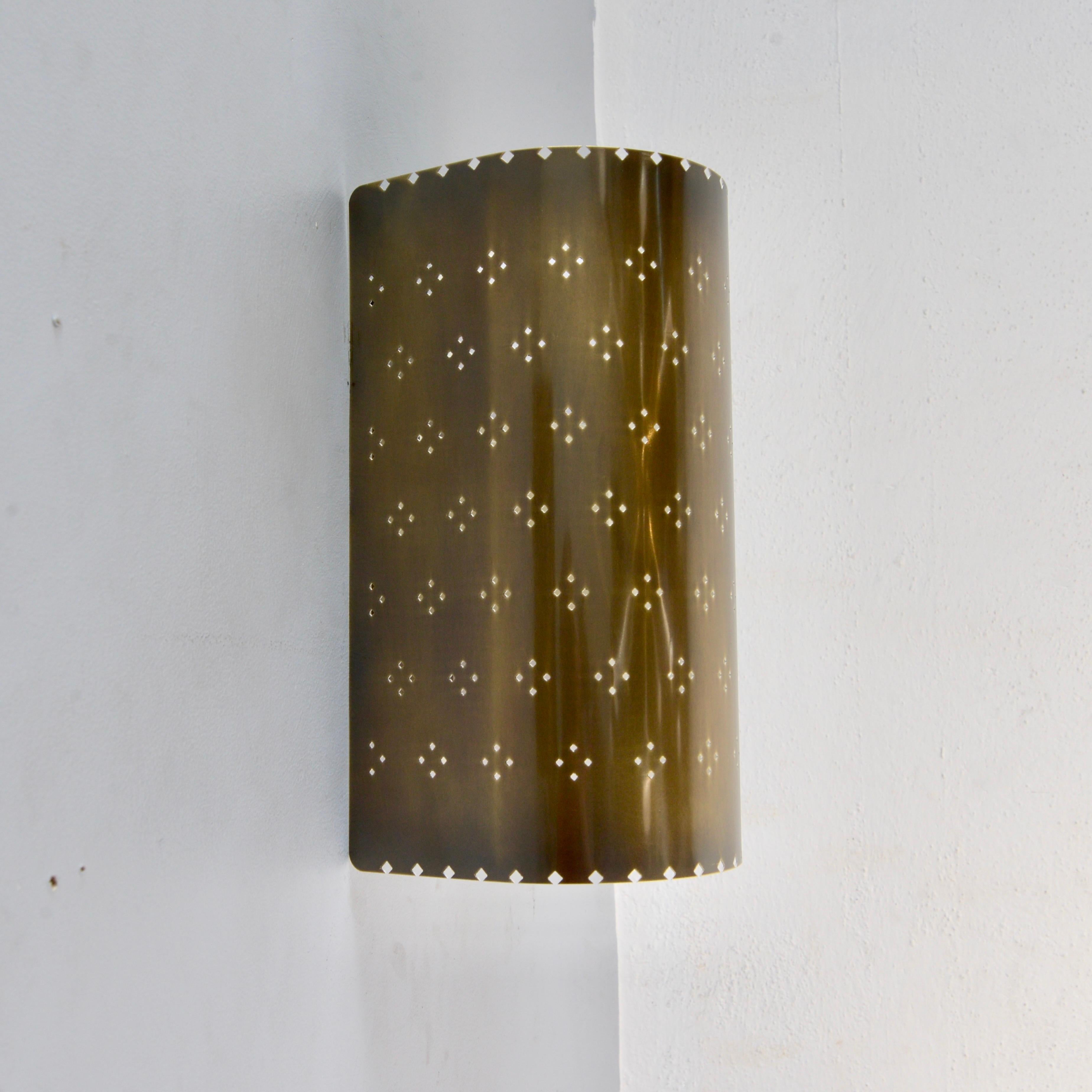 Americano LU Louis Sconce PB Outdoor in vendita