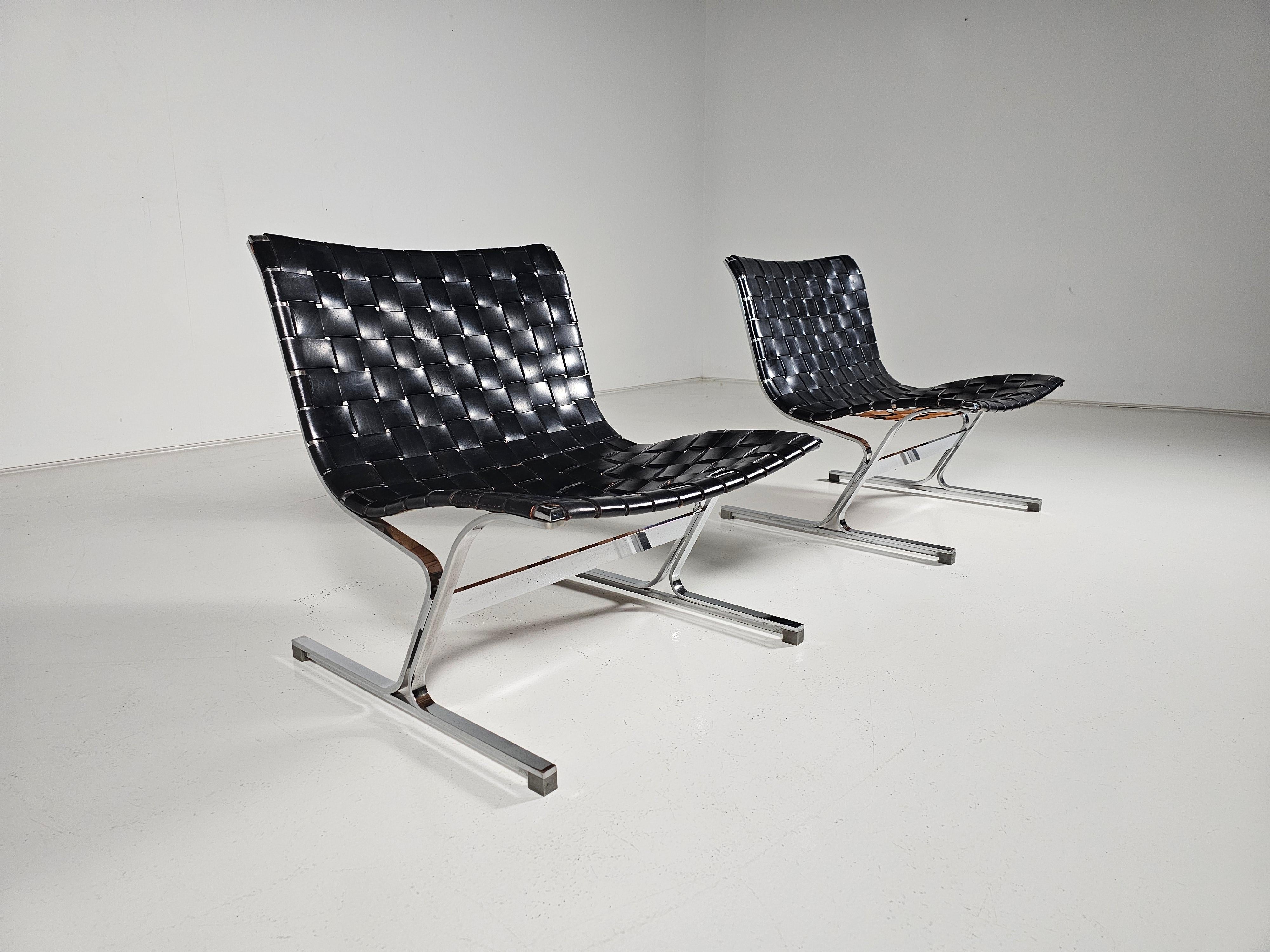 Mid-Century Modern 'Luar' Lounge Chairs  by Ross Littell for ICF de Padova, Italy, 1965 For Sale