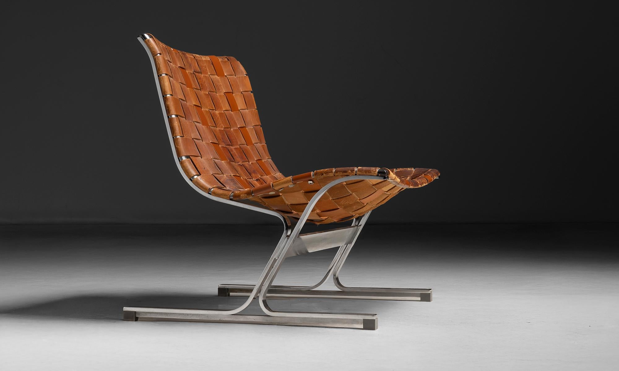 Italy, 1960
Luar PLR 1 model lounge chair by Ross Littell, interlaced leather with natural patina on chrome base.
25.75”w x 26”d x 29”h x 14”seat
Ref. MOD1142
$ 5,800