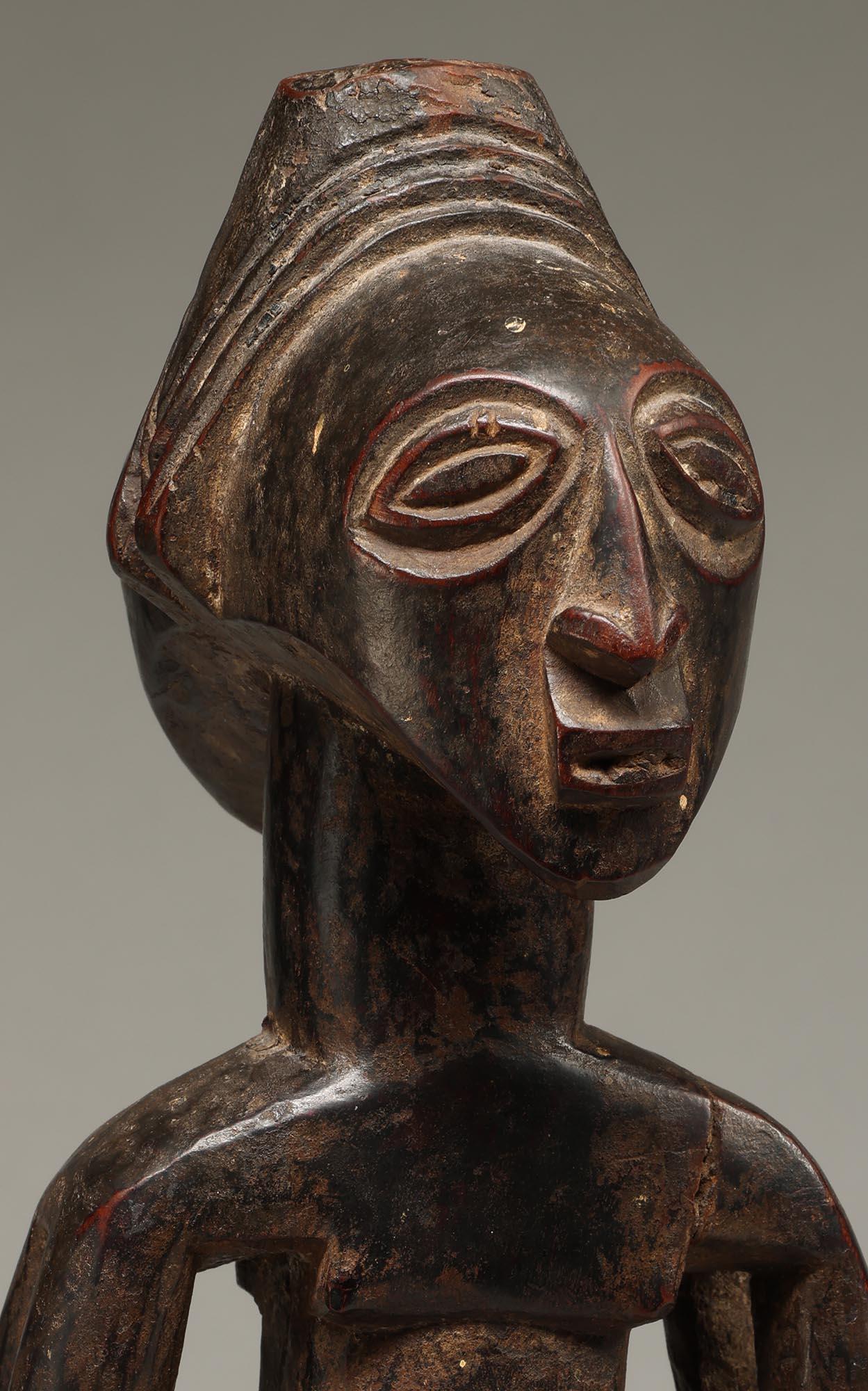 Luba Kabeja Janus Doppelfigur mit Rock, ex Irwin Hersey DRC Kongo, Afrika (20. Jahrhundert) im Angebot