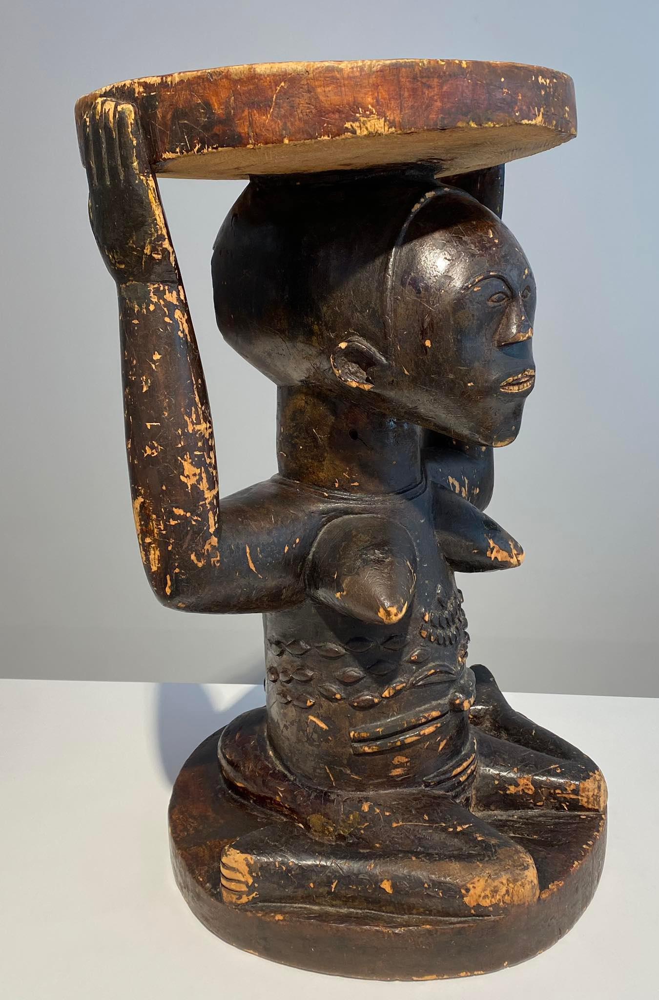 Luba Royal antique caryatide intronisation emblème Mid Century Antiques DR Congo Africa en vente 2