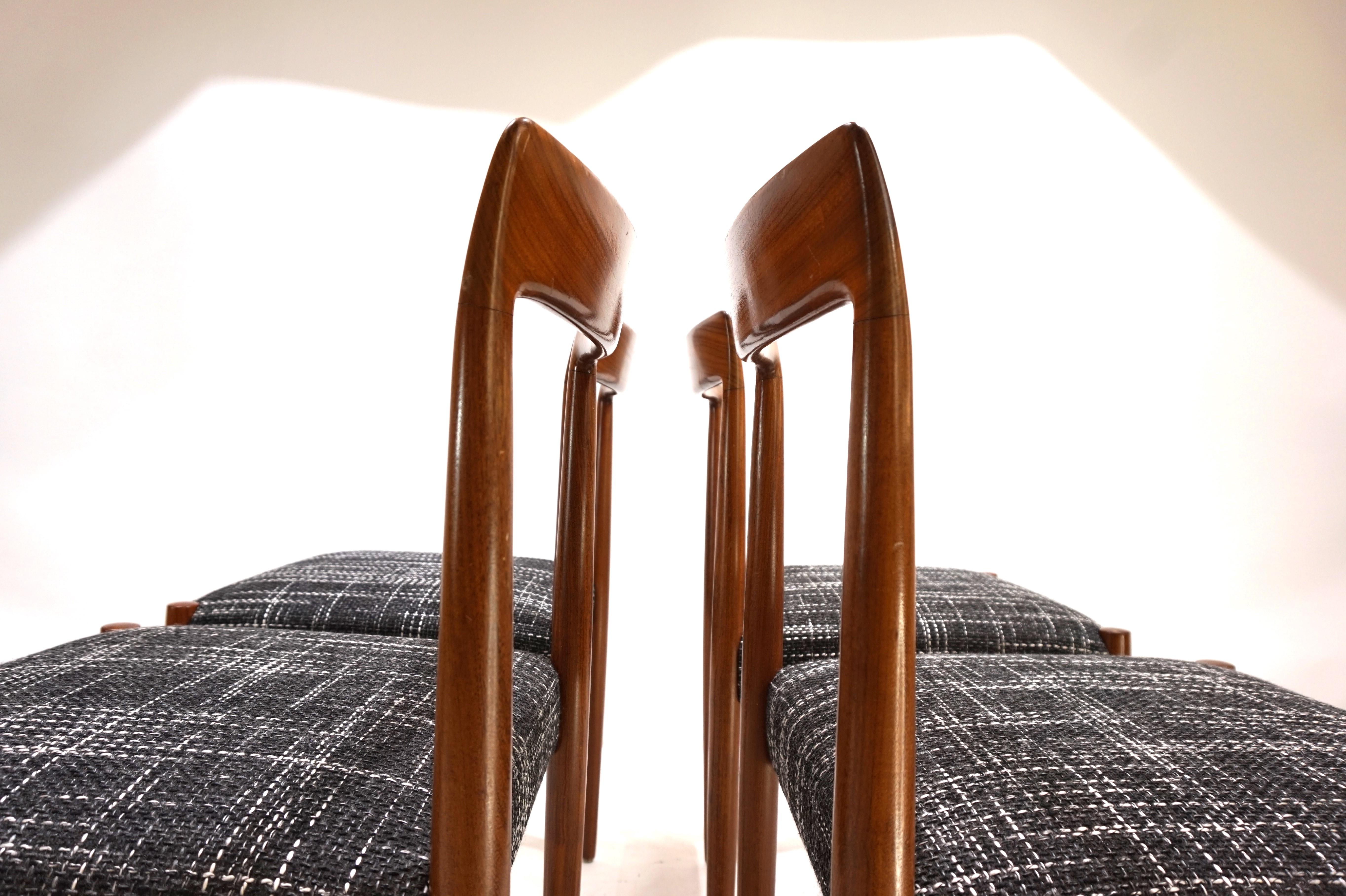 Set di 4 sedie da pranzo in teak Lübke, 1960 in vendita 3