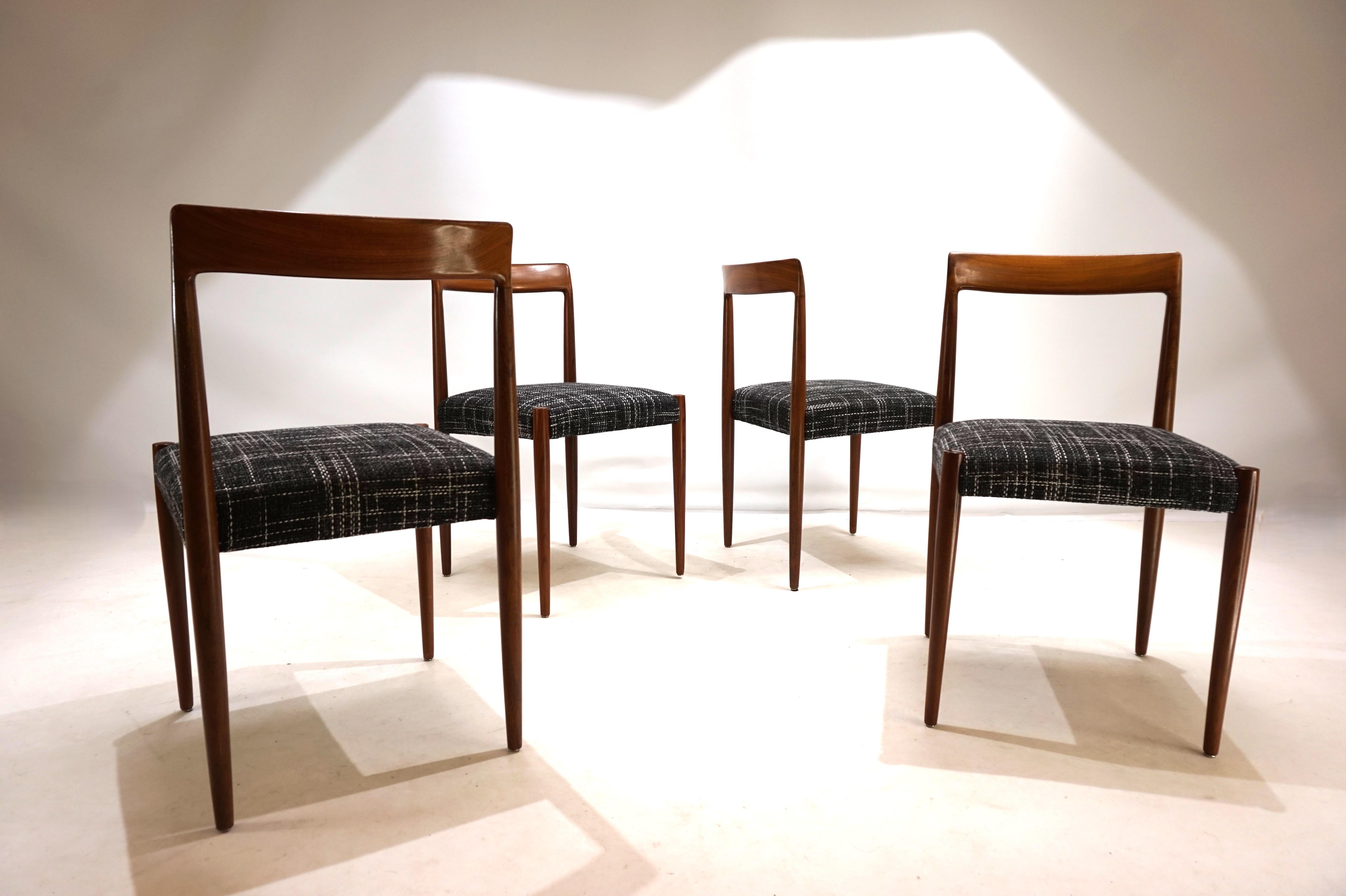 Set di 4 sedie da pranzo in teak Lübke, 1960 in vendita 8