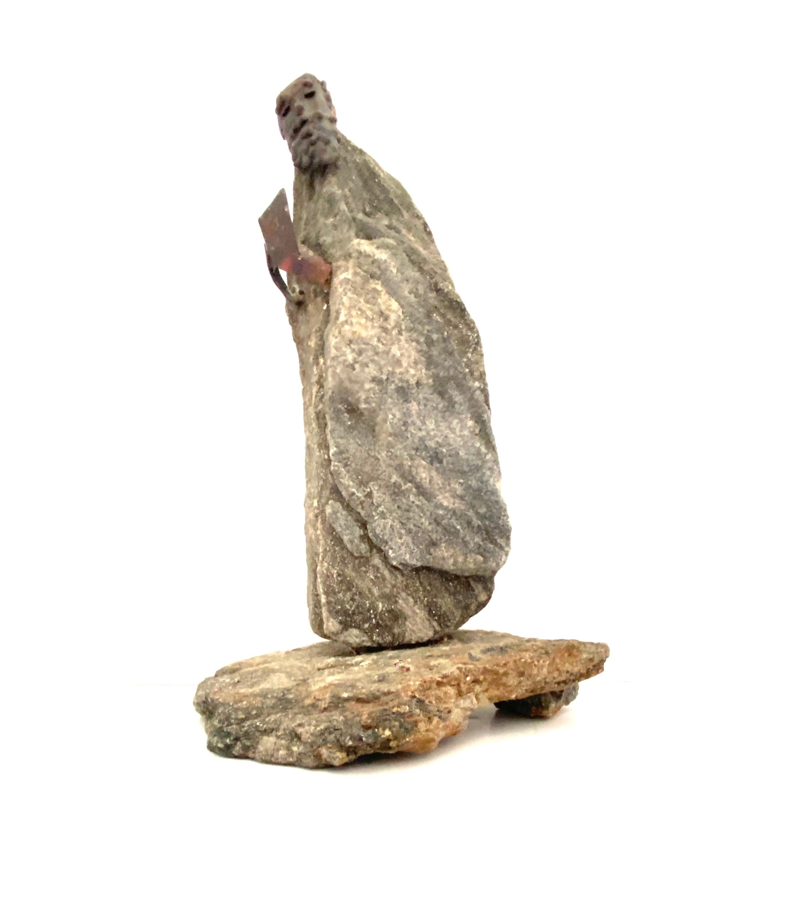 Polnische Skulptur Granitstein, Metall Judaica Jewish Holocaust Memorial Art – Sculpture von Lubomir Tomaszewski