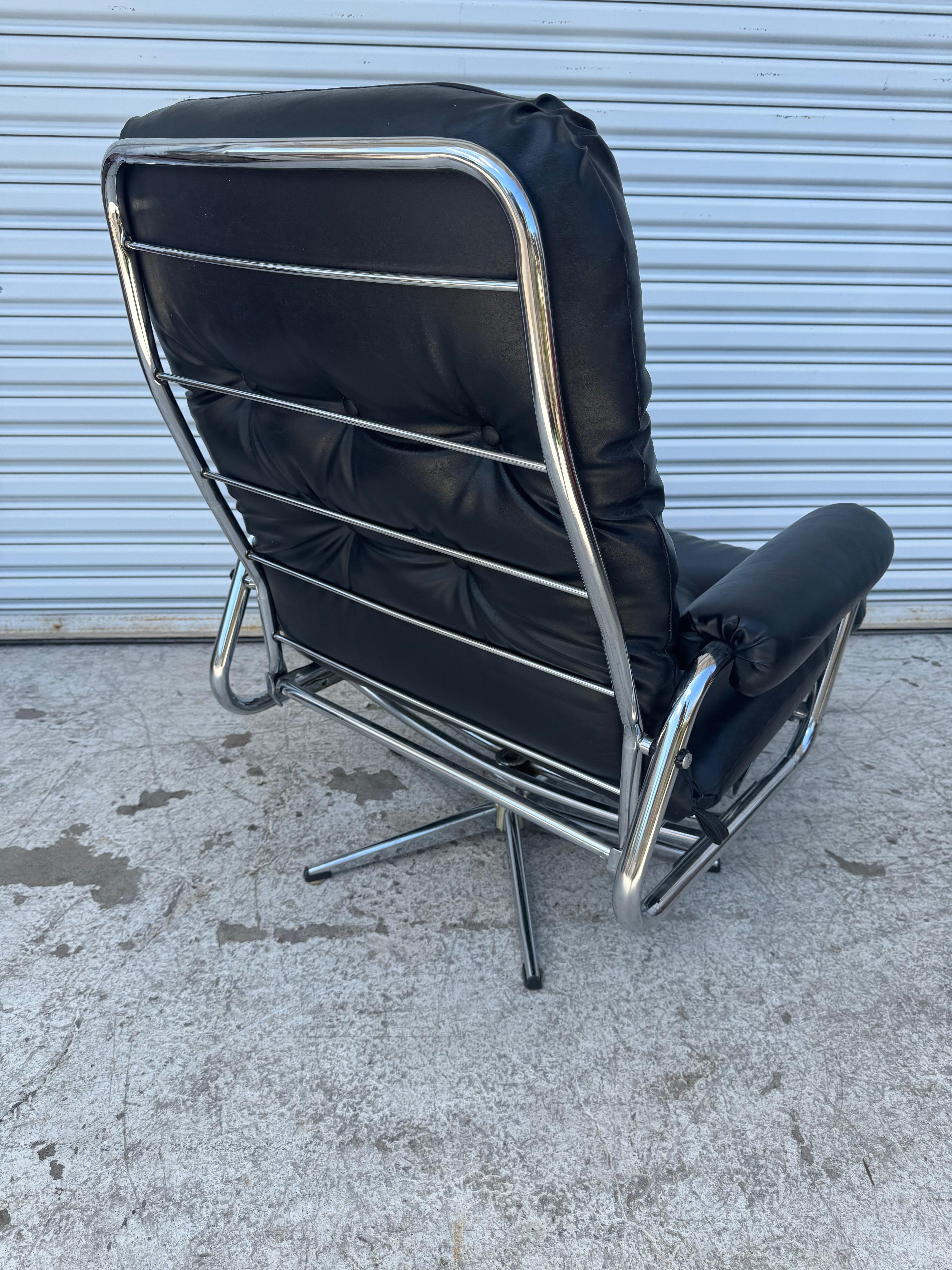 Lubra Easy Glider System Drehsessel (20. Jahrhundert) im Angebot