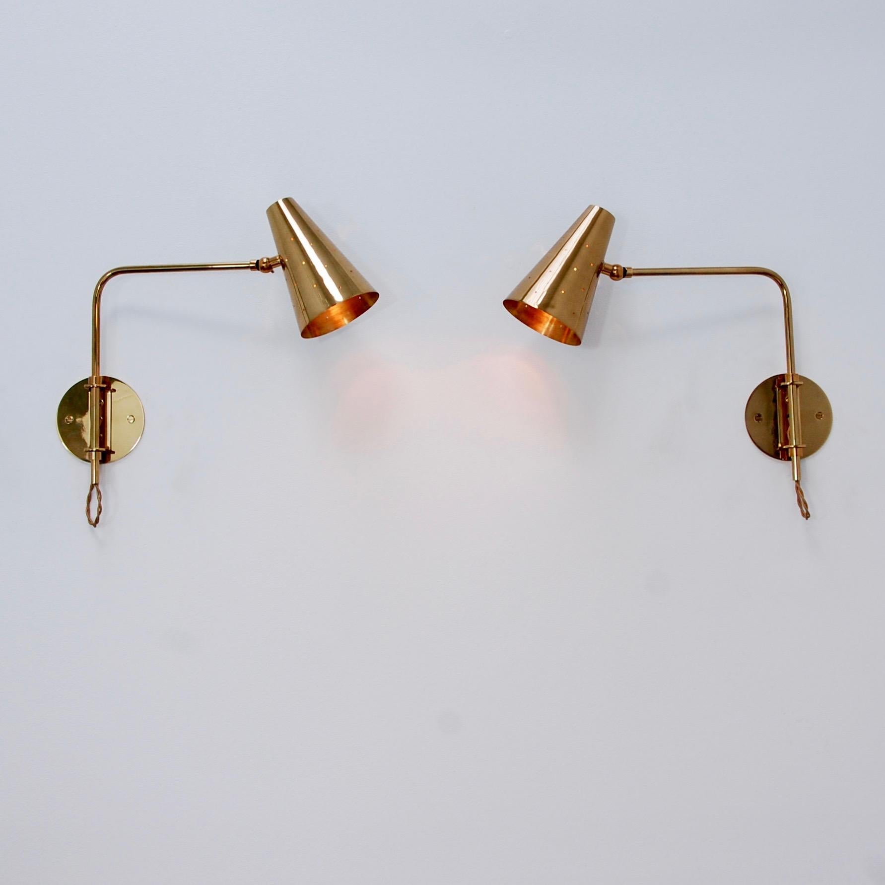 Lubrary Sconce BR For Sale 7