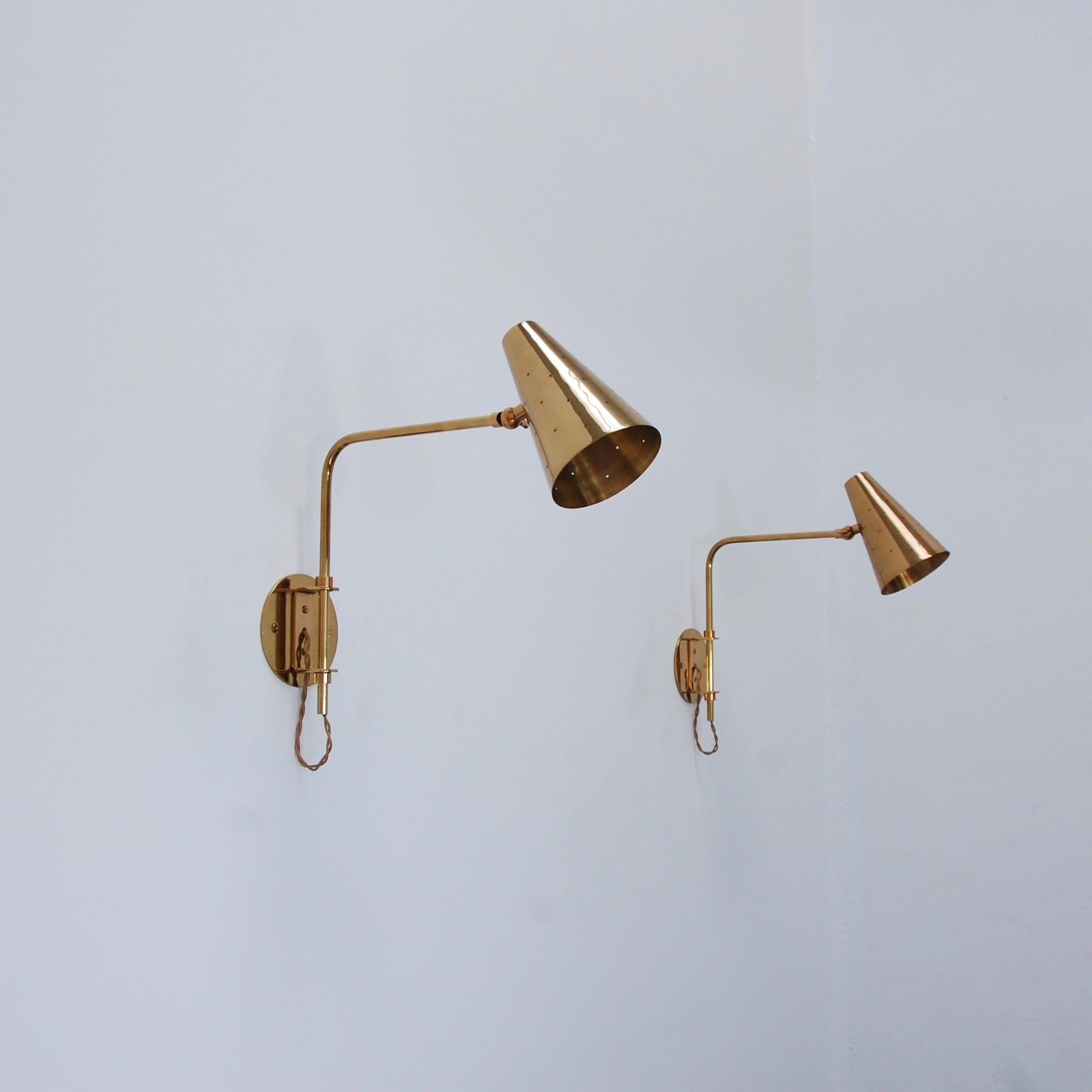 Mid-Century Modern Lubrary Sconce BR For Sale