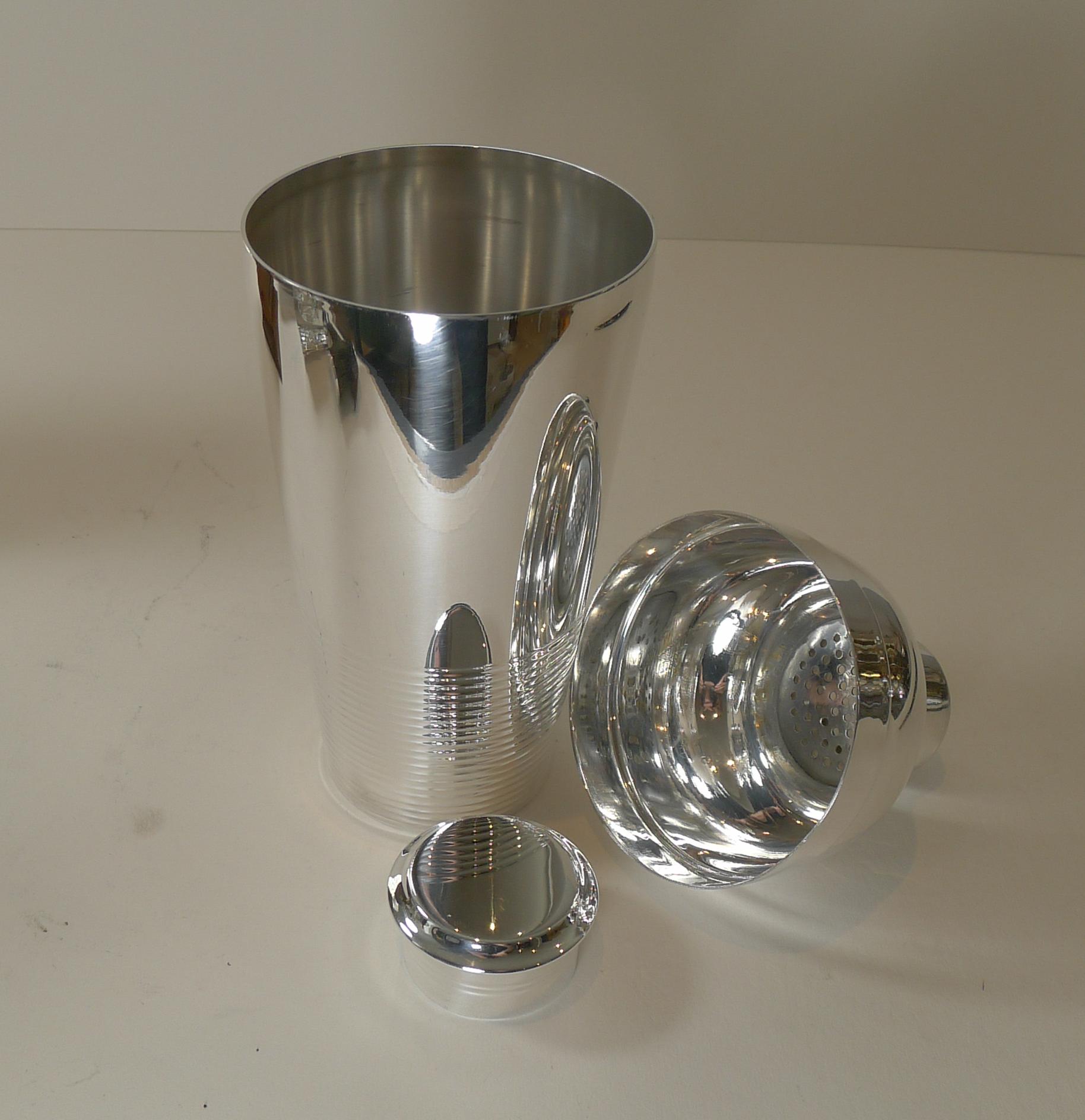 Luc Lanel for Christofle, Ondulations Cocktail Shaker, c.1935 2