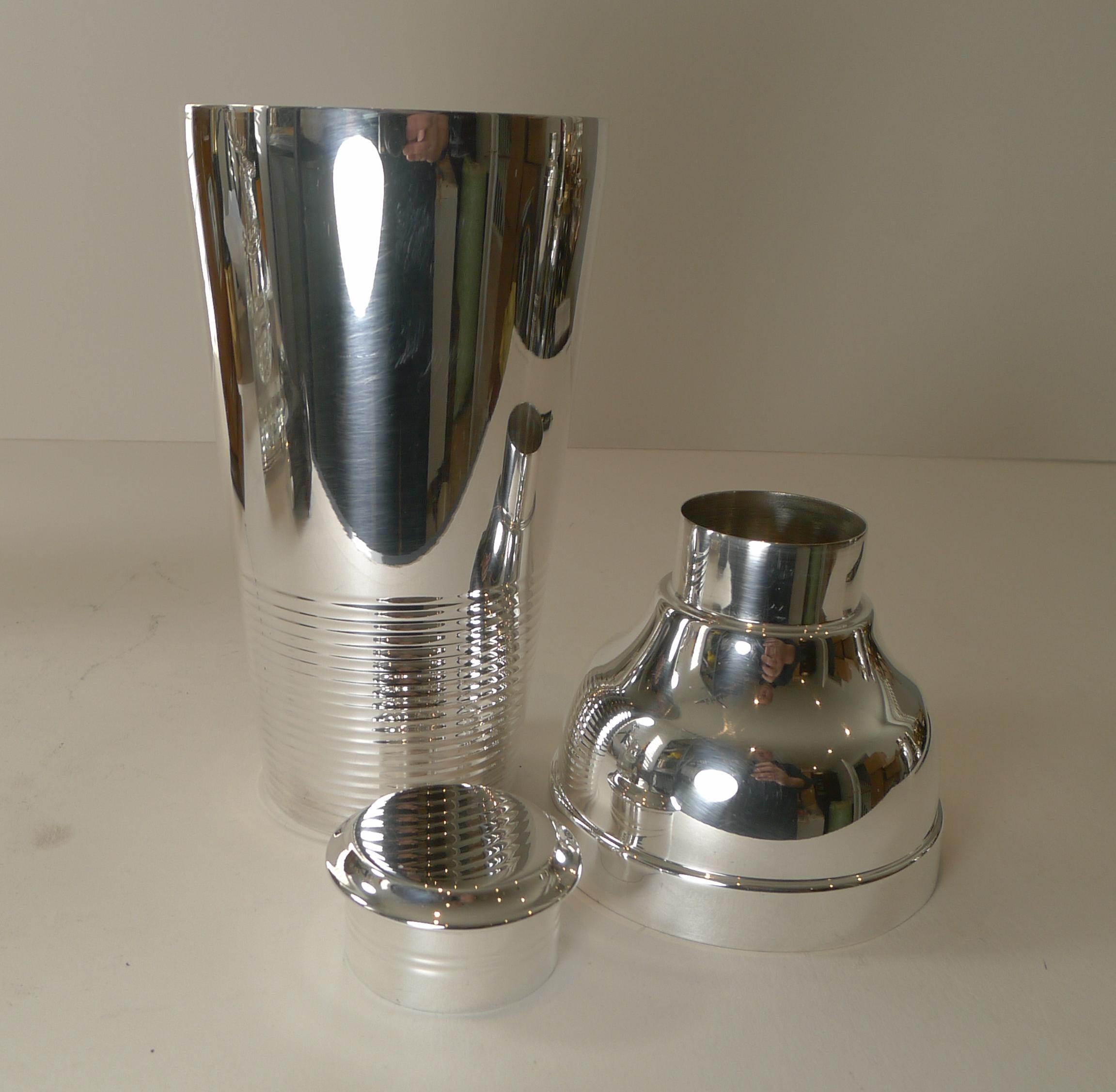 Luc Lanel for Christofle, Ondulations Cocktail Shaker, c.1935 4