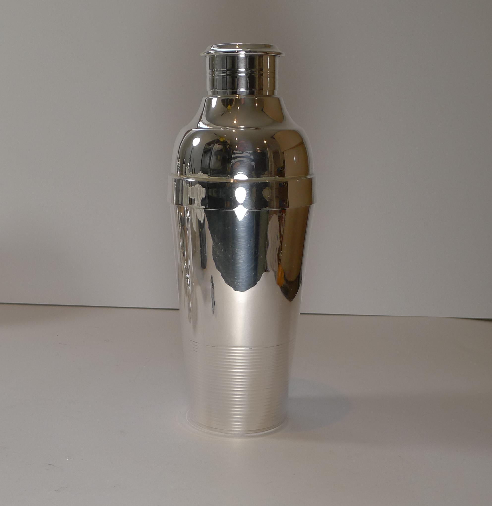 Art Deco Luc Lanel For Christofle, Ondulations Cocktail Shaker, c.1935