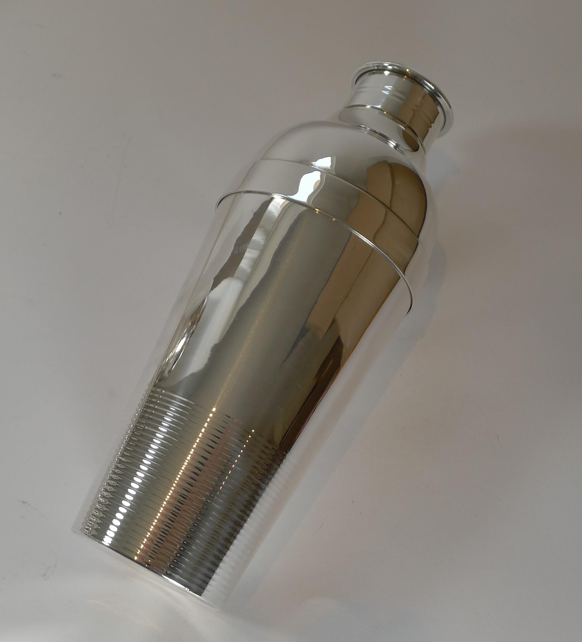 French Luc Lanel For Christofle, Ondulations Cocktail Shaker, c.1935