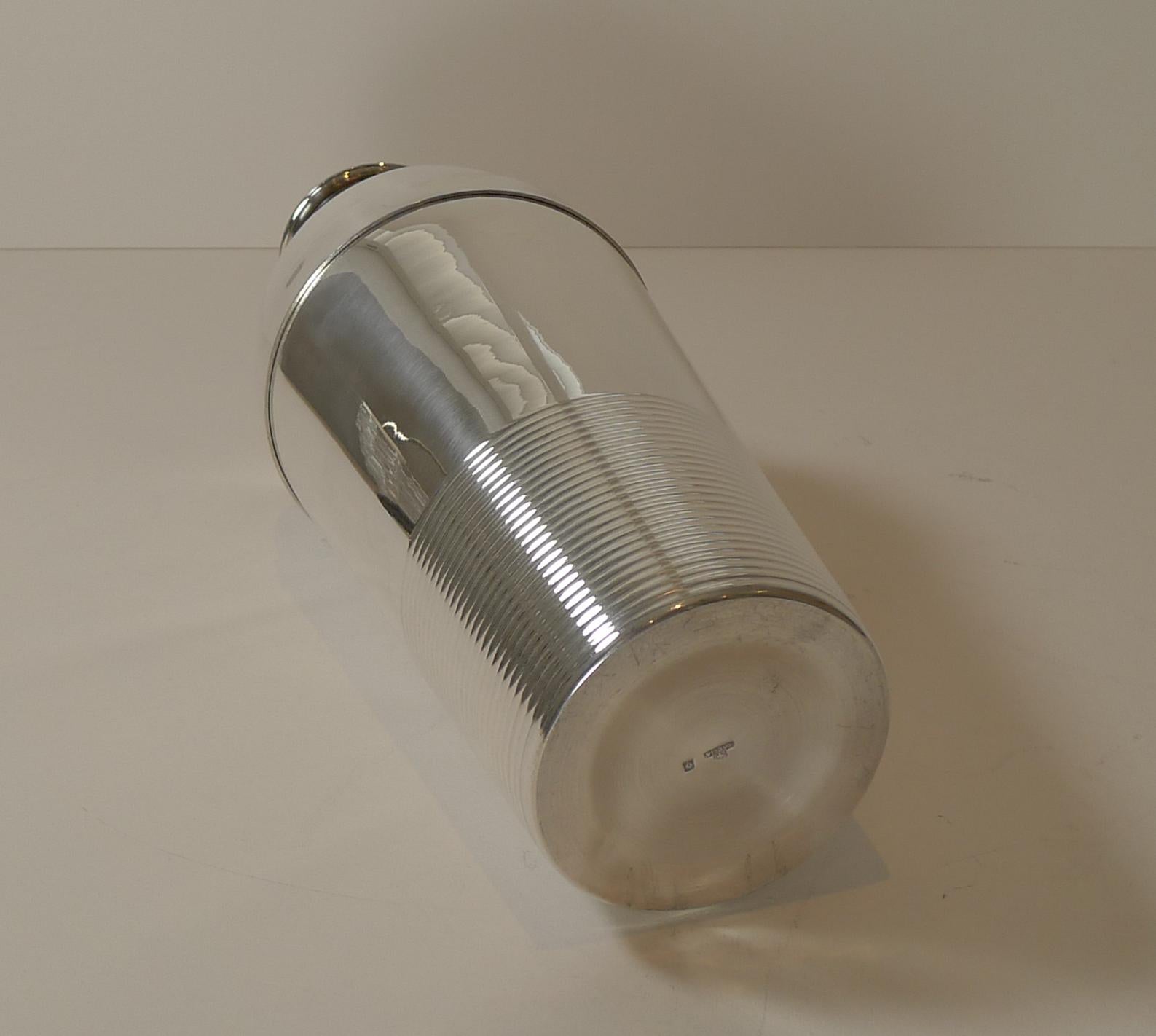 Luc Lanel for Christofle, Ondulations Cocktail Shaker, c.1935 In Good Condition In Bath, GB
