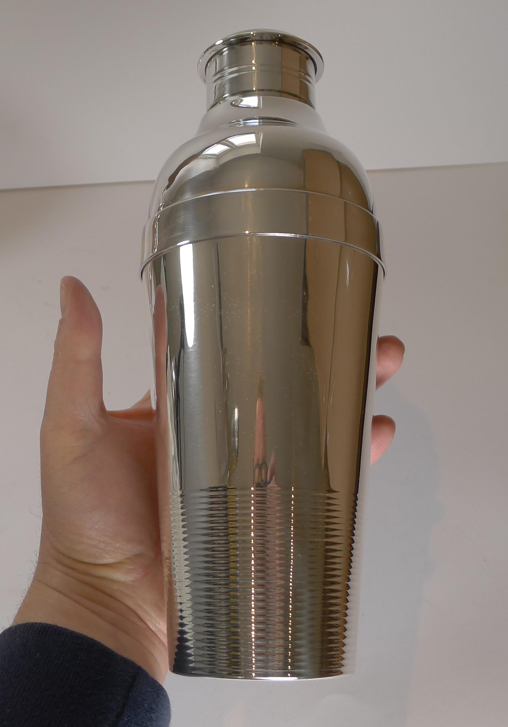 Silver Plate Luc Lanel For Christofle, Ondulations Cocktail Shaker, c.1935