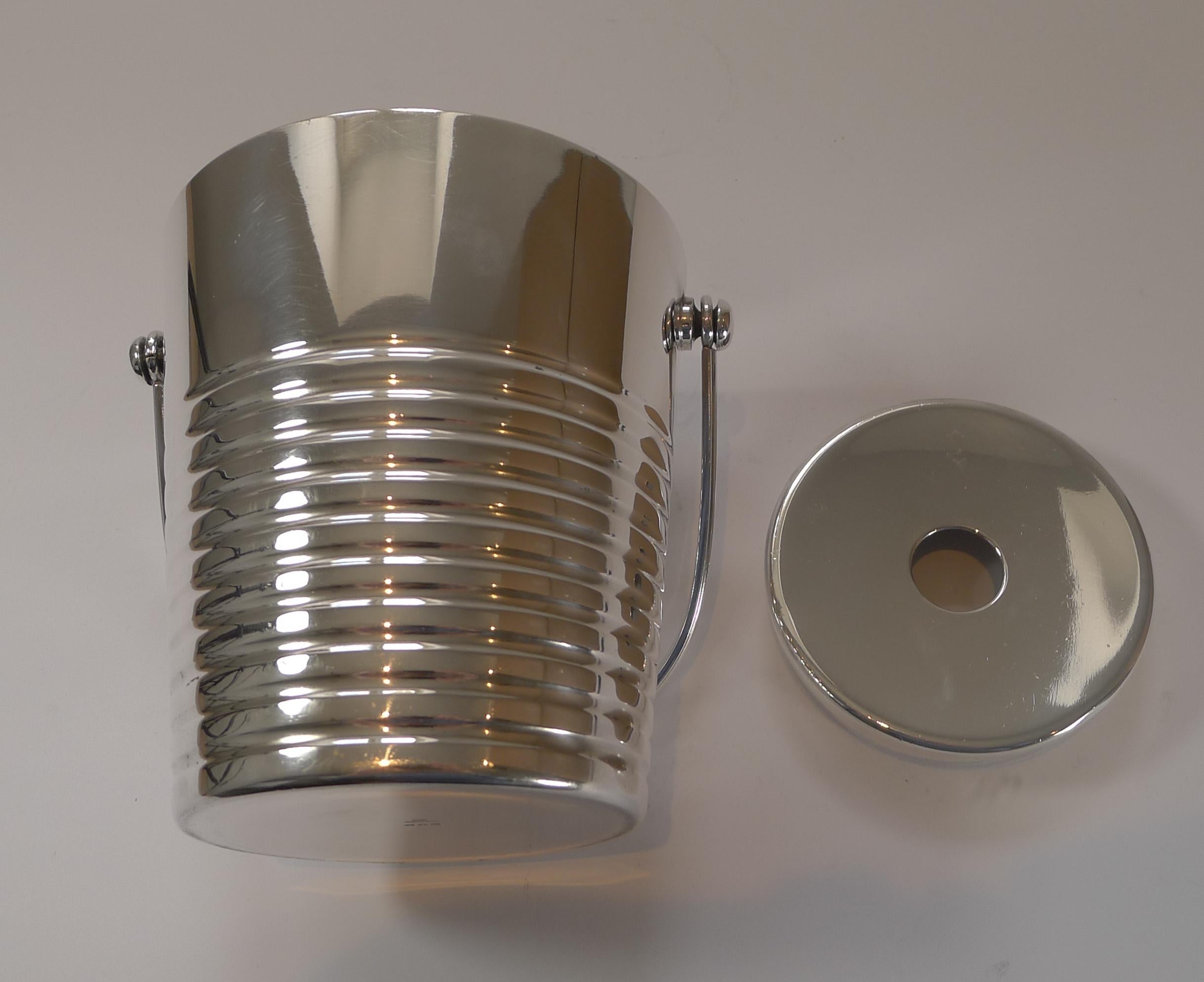 French Luc Lanel for Christofle, Ondulations Ice Bucket / Pail, circa 1930s