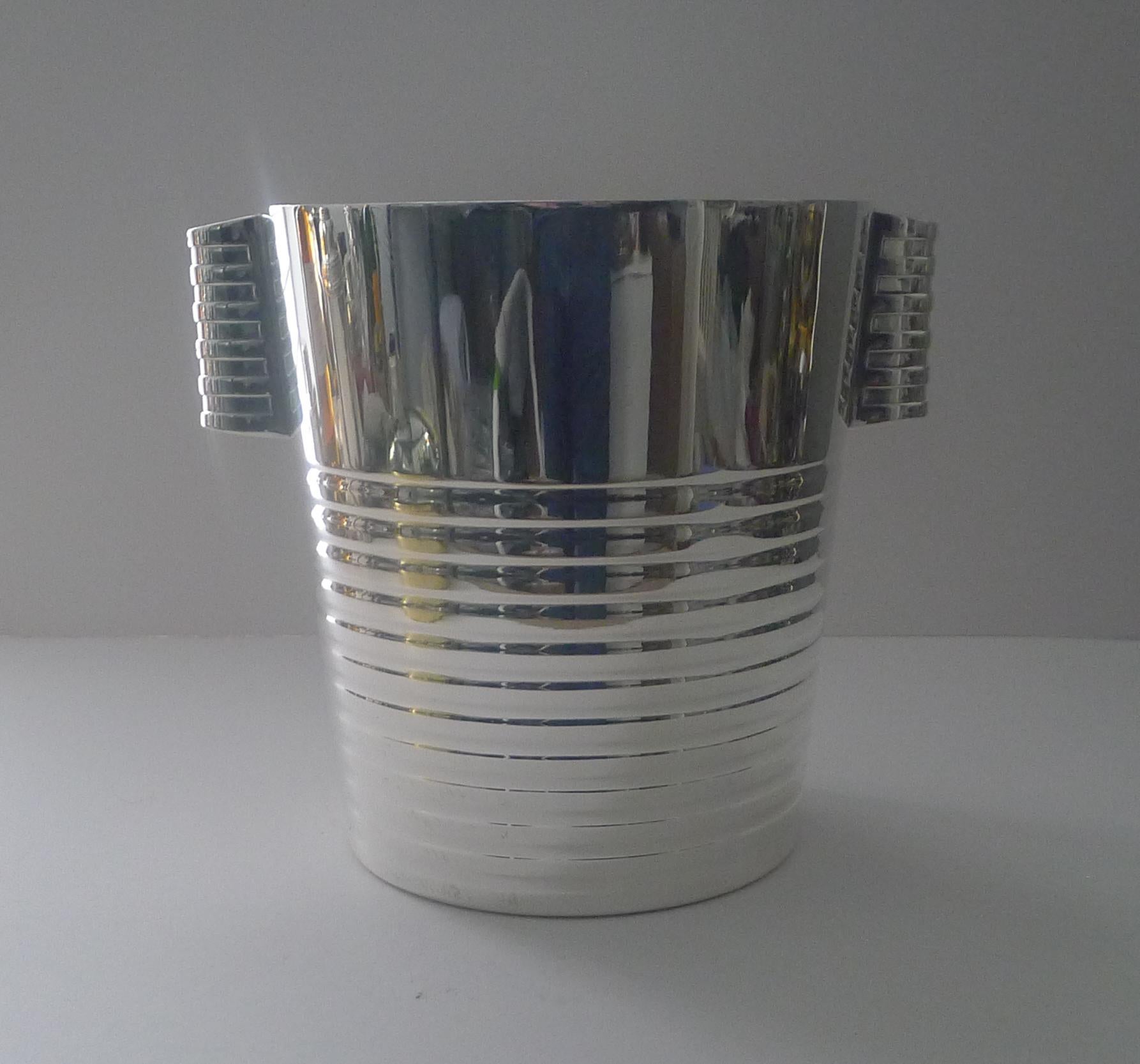 Luc Lanel for Christofle Wine / Champagne Cooler - Ondulations c.1932 en venta 1