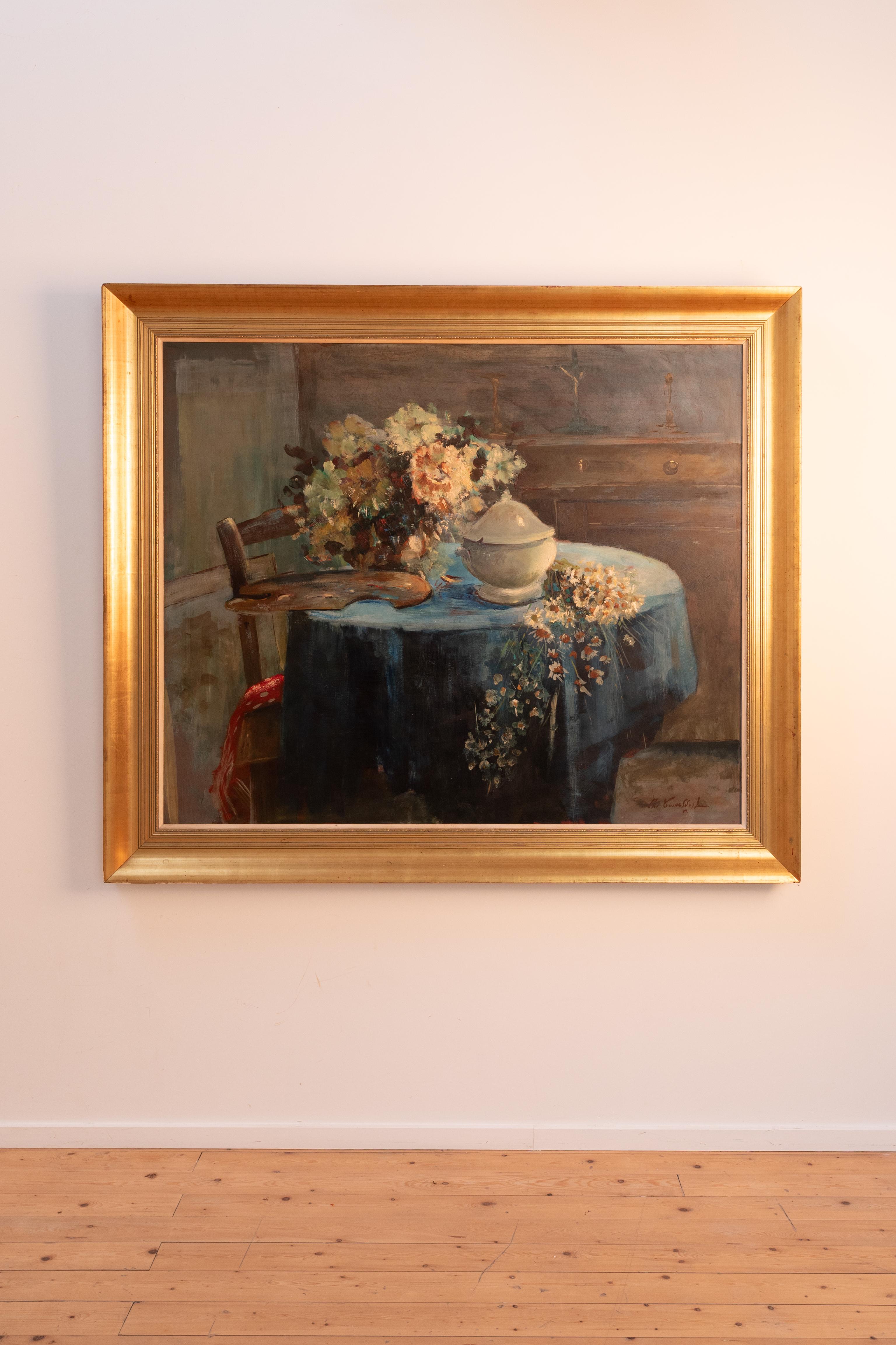 Luc Vanmaldeghem Still-Life Painting – Ölgemälde auf Leinwand Stillleben von „Blue Table“ mit Blumen, Öl