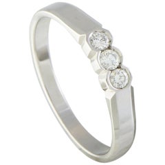 Luca Carati 18 Karat White Gold 3-Diamond Band Ring