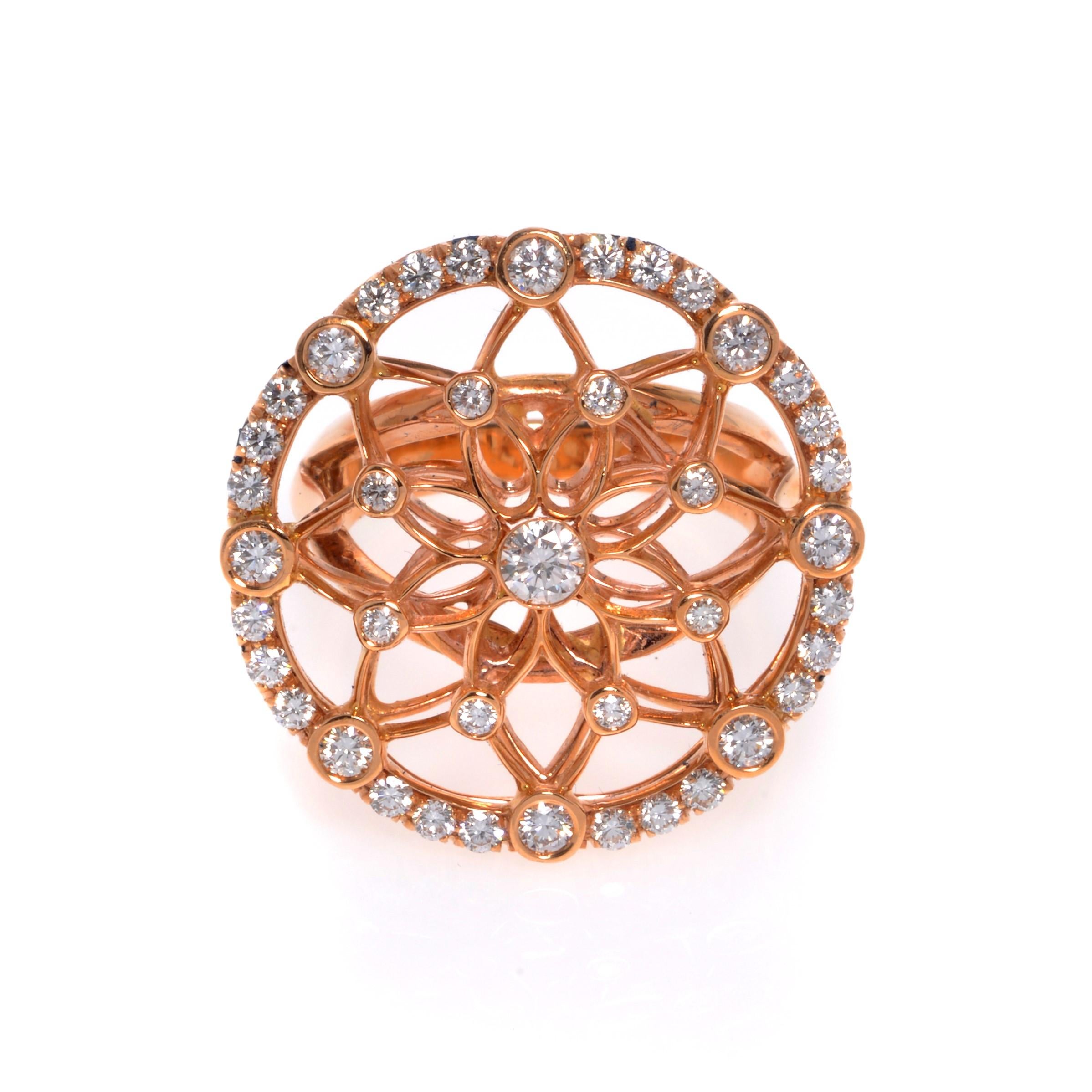 Luca Carati 18K rose gold diamond large circle cocktail ring. The ring is set with 1.21cttw of brilliant cut diamonds. Diamond color G and VVS-VS clarity. Ring size 6.75. Comes with box and a certificate.