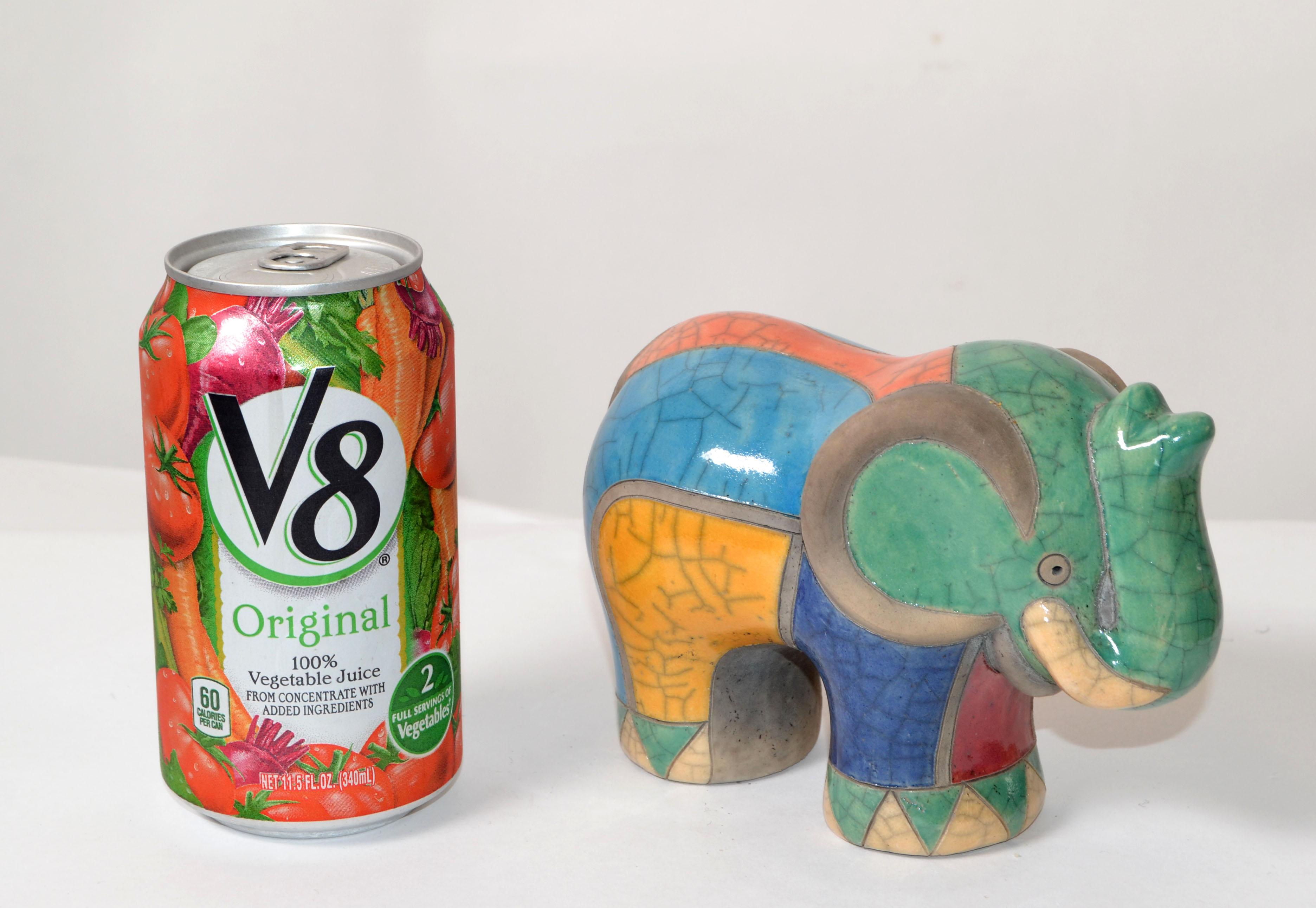 Luca CL Marked Colorful Ceramic Elephant Sculpture Mid-Century Modern Italy 1970 For Sale 2