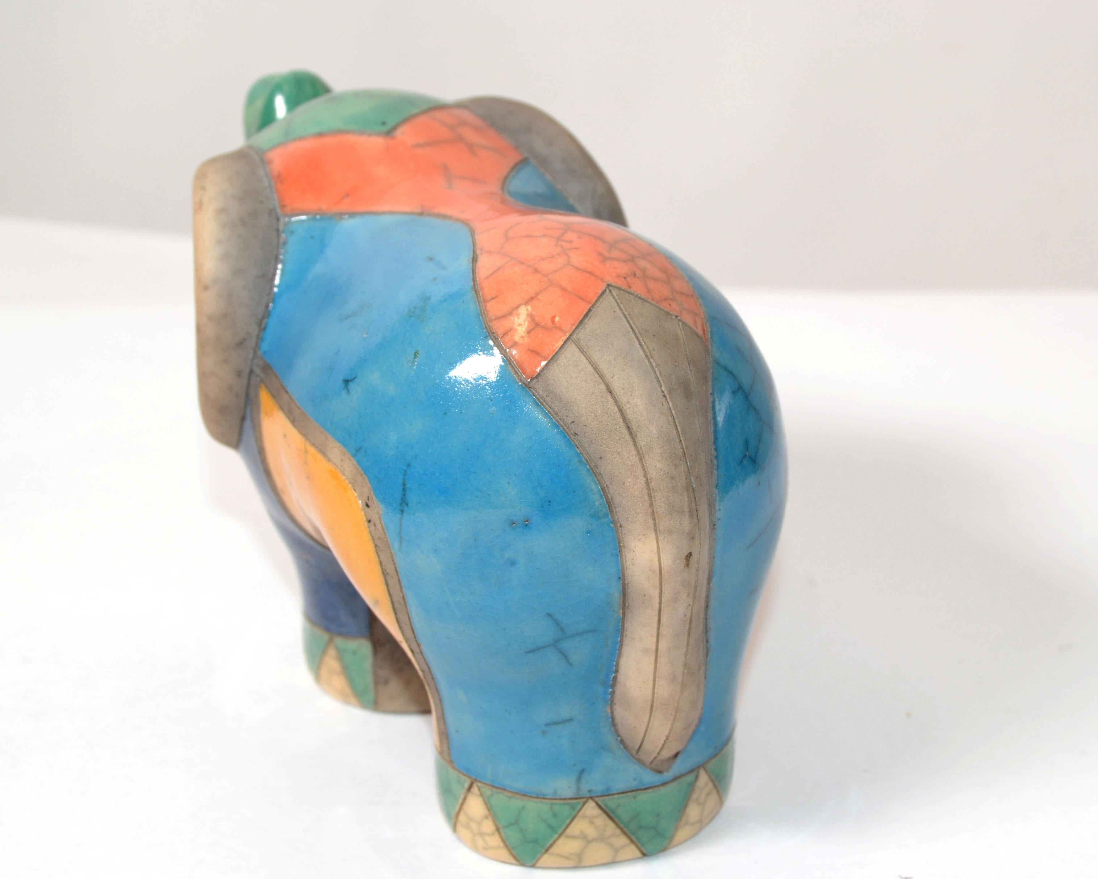 Céramique Sculpture d'éléphant en céramique colorée mi-siècle moderne marquée Luca CL, Italie, 1970 en vente