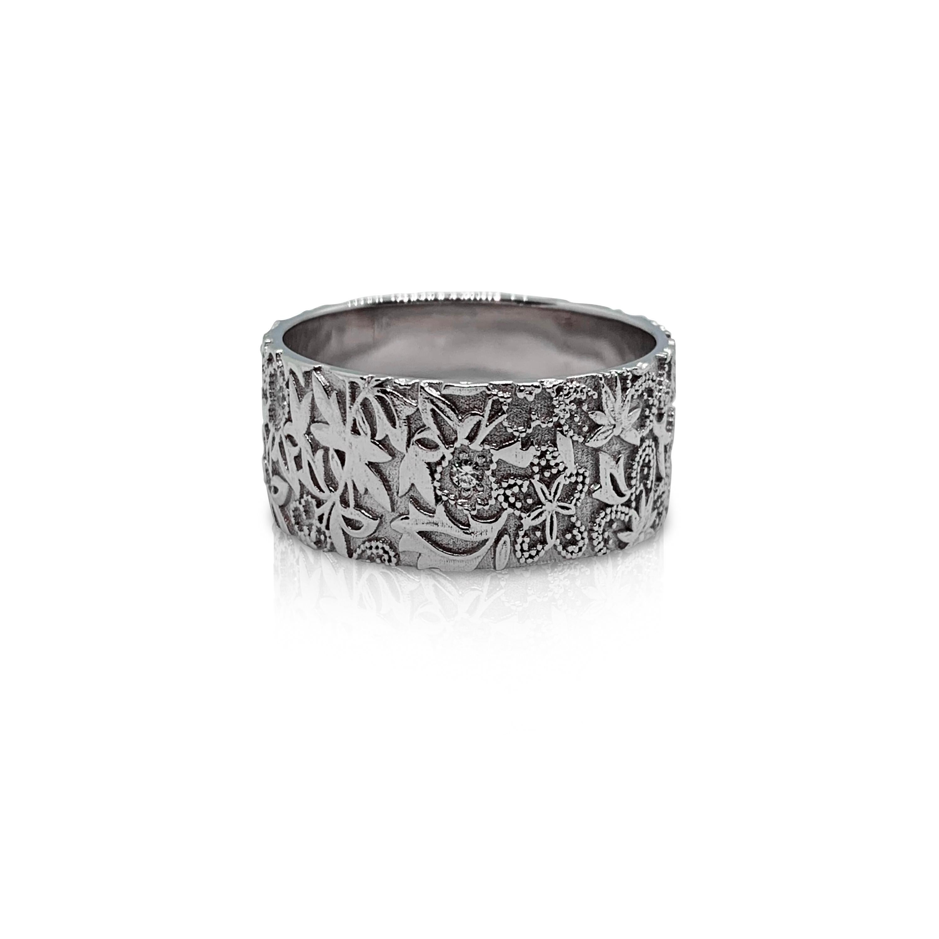 Contemporary Luca Jouel Diamond White Gold Floral Diamond Cigar Band For Sale