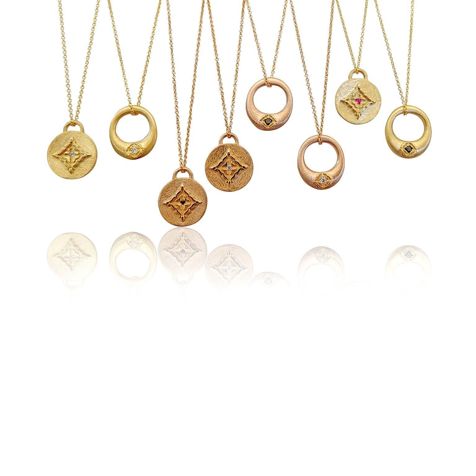 Luca Jouel Rose Gold White Diamond Circular Necklace im Angebot 2