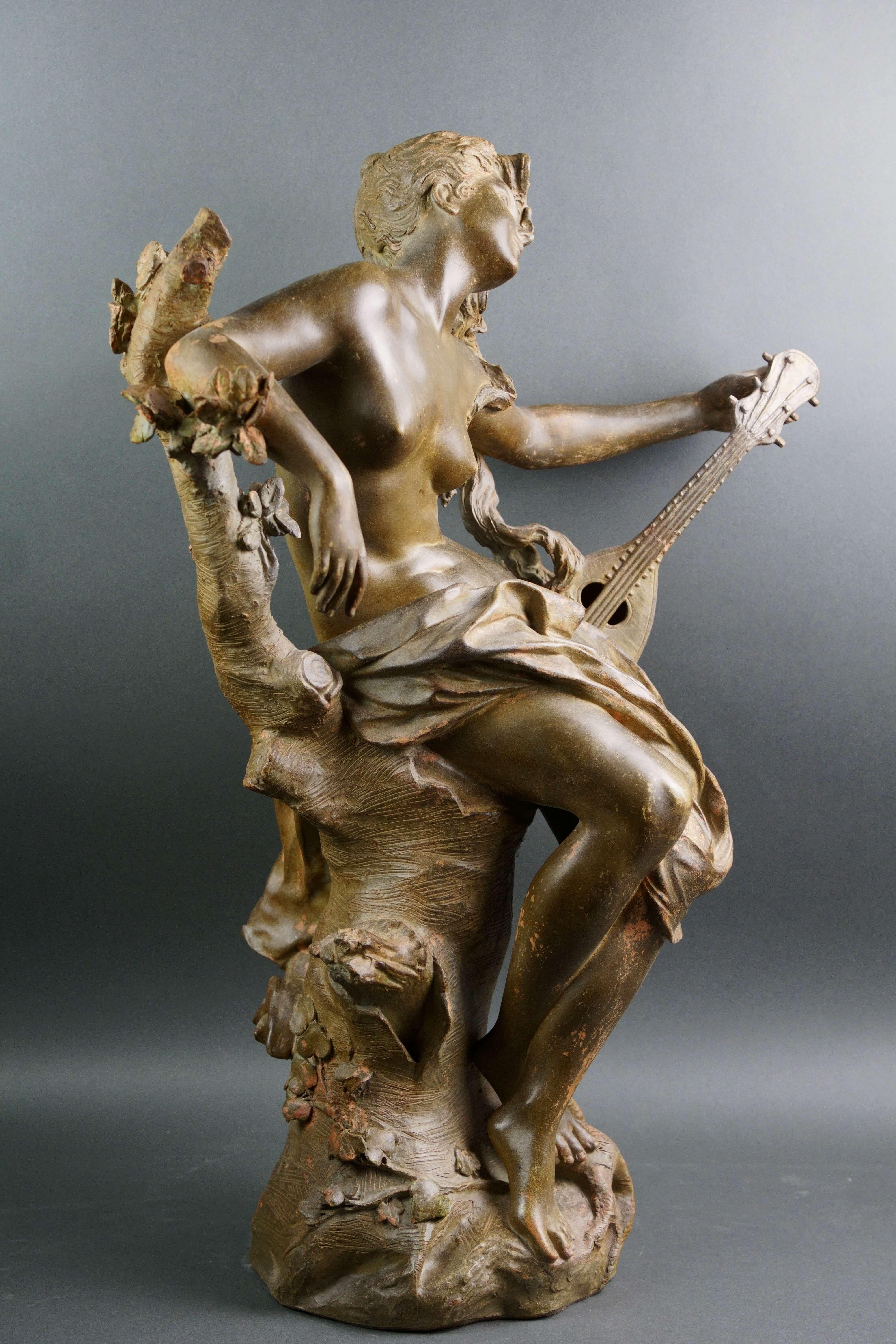 Gran escultura francesa Art Nouveau de terracota patinada firmada en venta 1