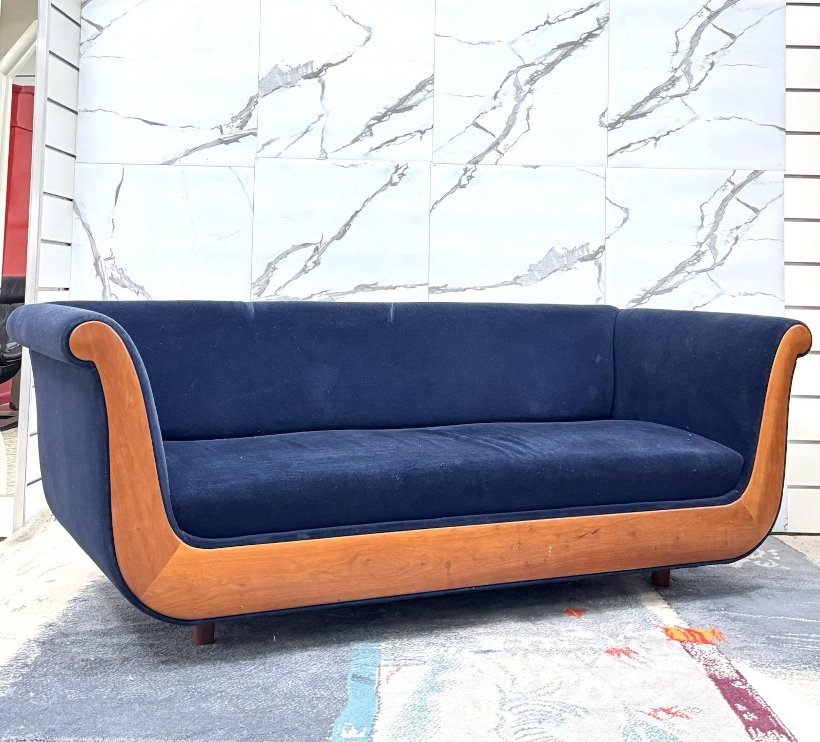 Italian Luca Meda Molteni & C Sofa Primafila Design Maple 1991 For Sale