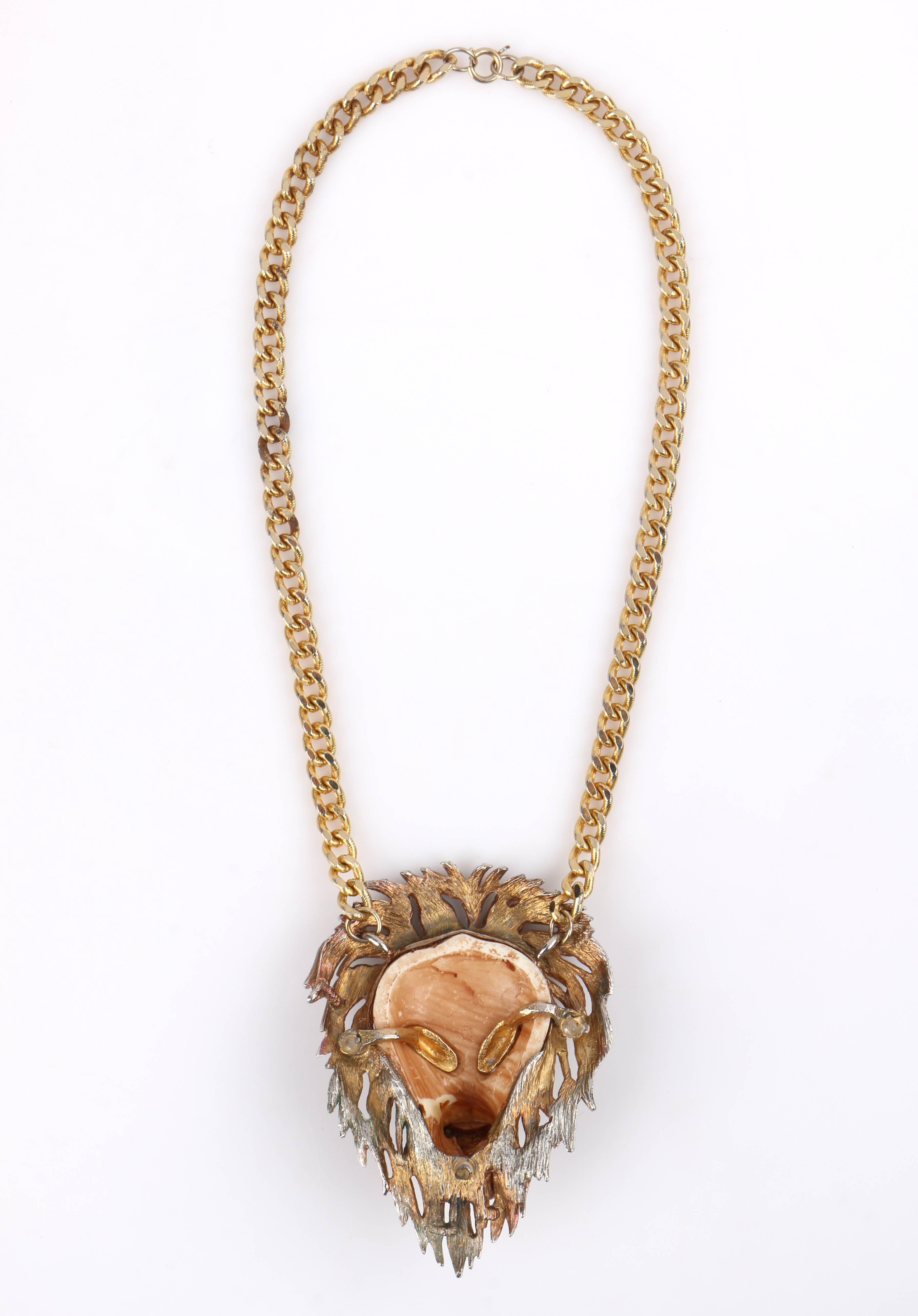 razza lion necklace
