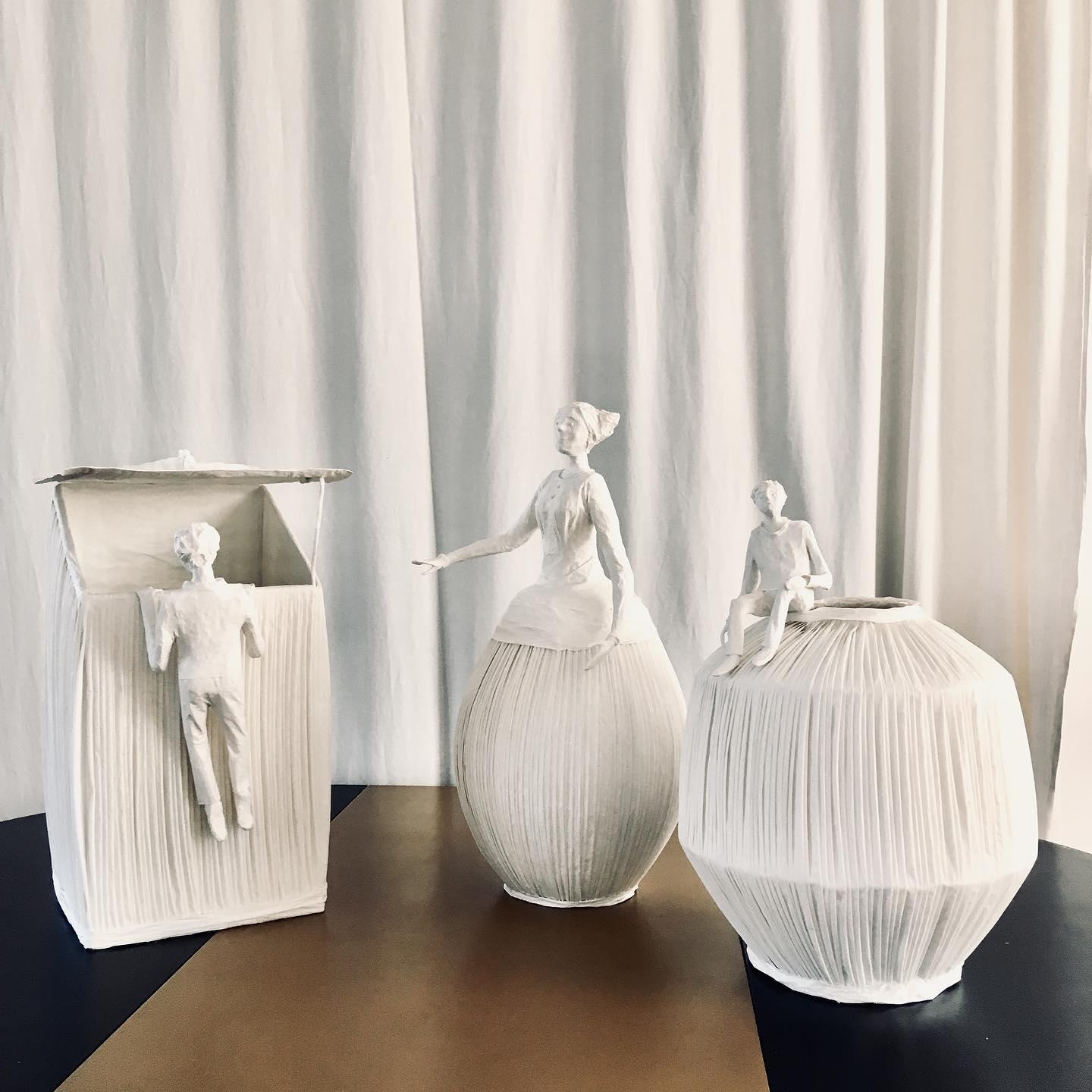 Lucarne Paper Light Sculpture, One Character, by Papier à êtres For Sale 1