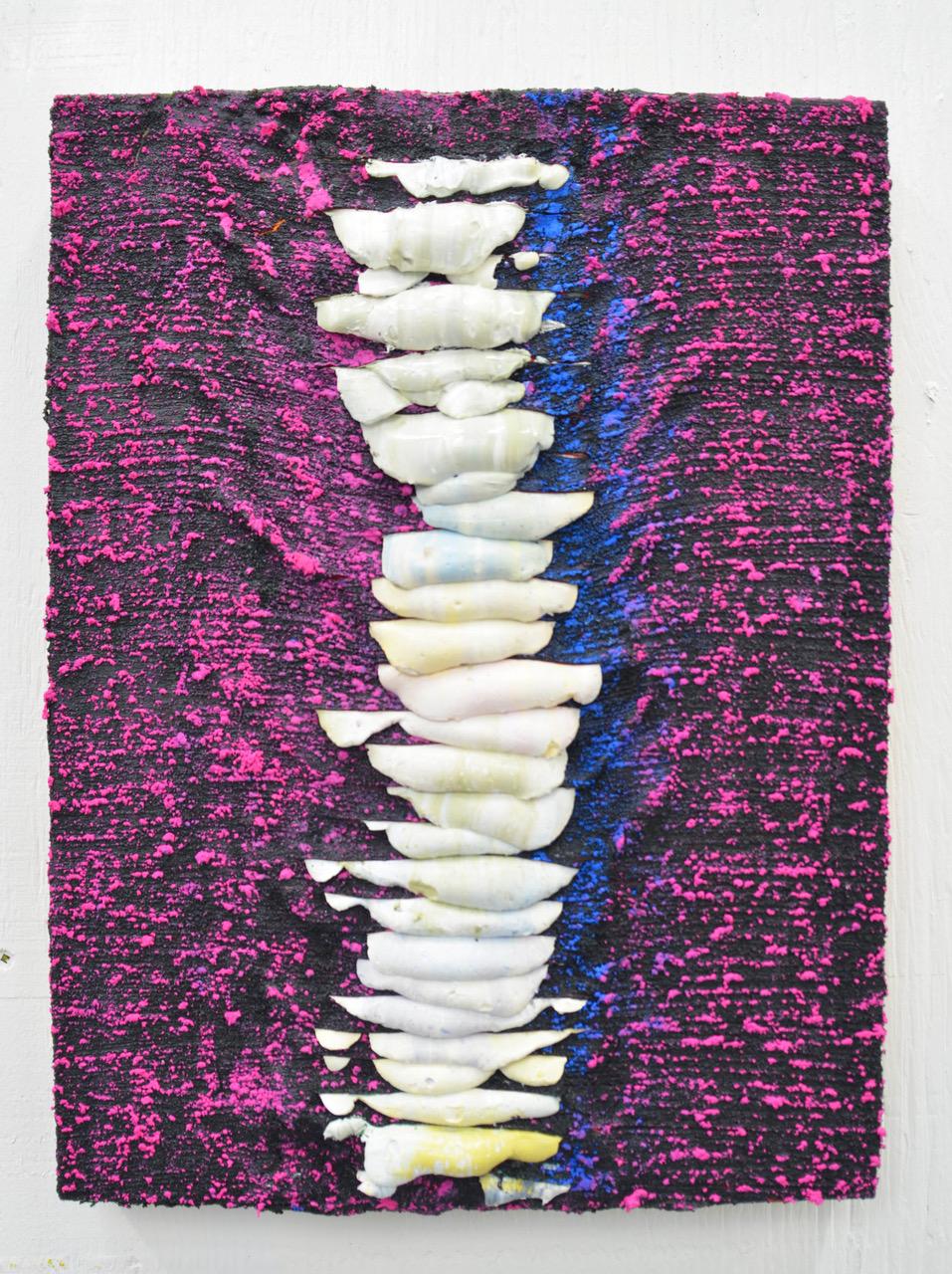 Bemalte Schritte (Lucio Fontana abstrakte zeitgenössische Malerei Impasto-Kunst in Violett)