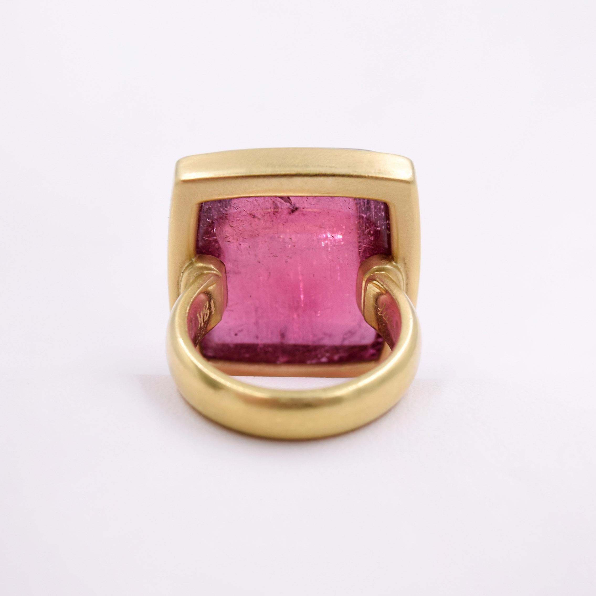 Cushion Cut Lucas Priolo 54.87 Carat Cabochon Pink Tourmaline Gold Cocktail Ring For Sale