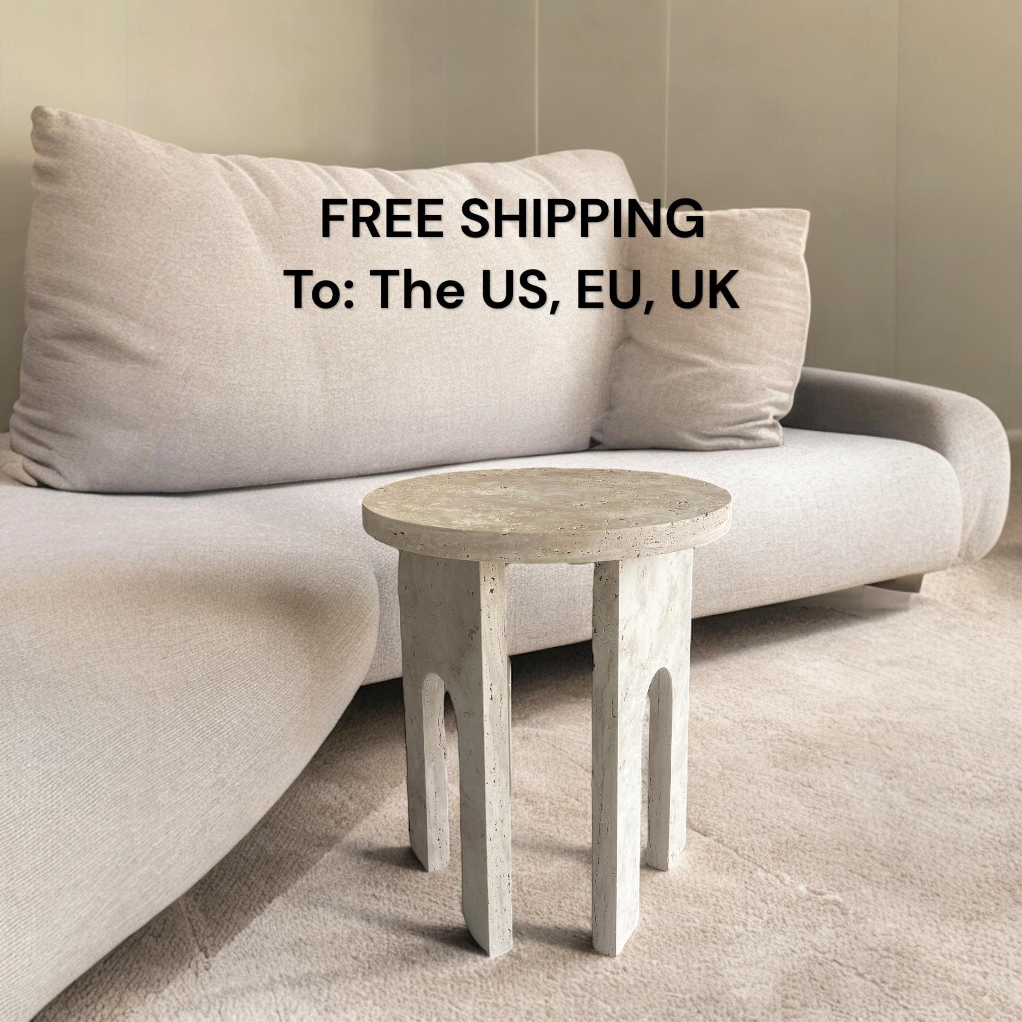 Fait main Table d'appoint ronde en pierre de travertin LUCCA, table basse en travertin naturel haut de gamme en vente