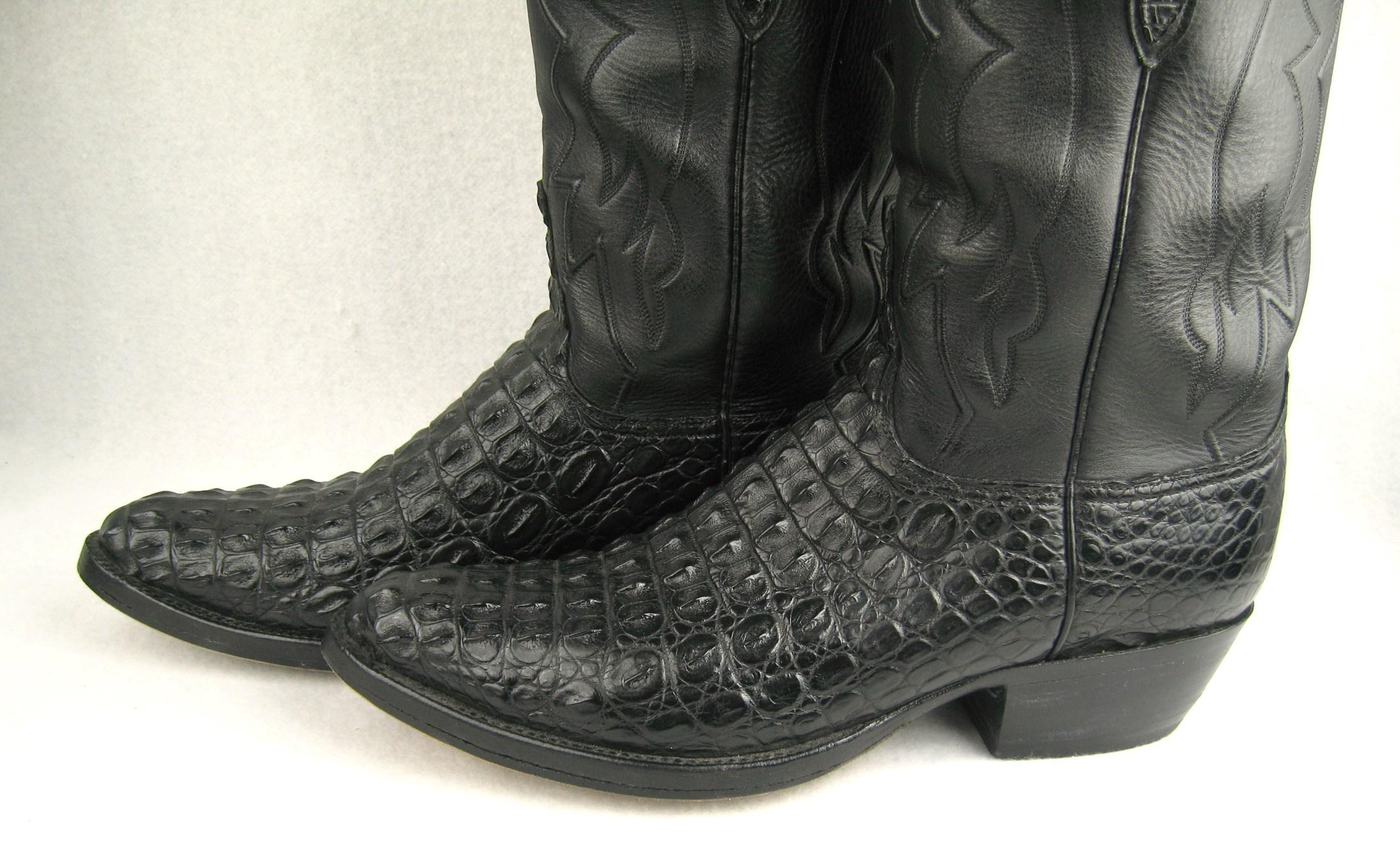 Lucchese Cowboy boots Handmade Horned Back Alligator - Black 10 D  Bon état - En vente à Wallkill, NY