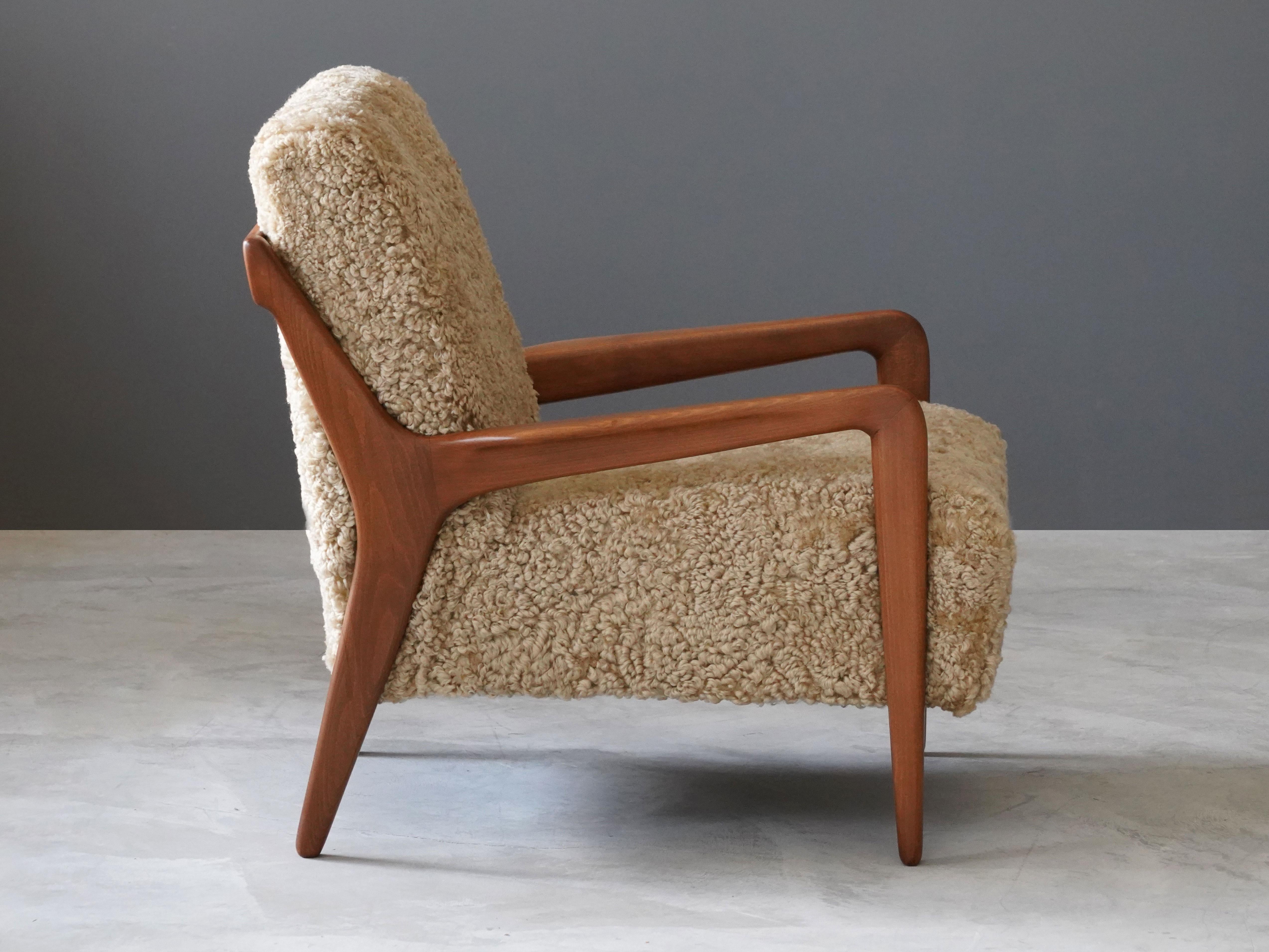 Italian Lucchini & Lissone, Lounge Chair, Stained Beech, Beige Sheepskin, Italy, 1950s