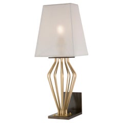 Moderne Wandleuchte aus Messing