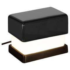 Pequeña lámpara de mesa moderna, base de latón y dosel pastel NEGRO