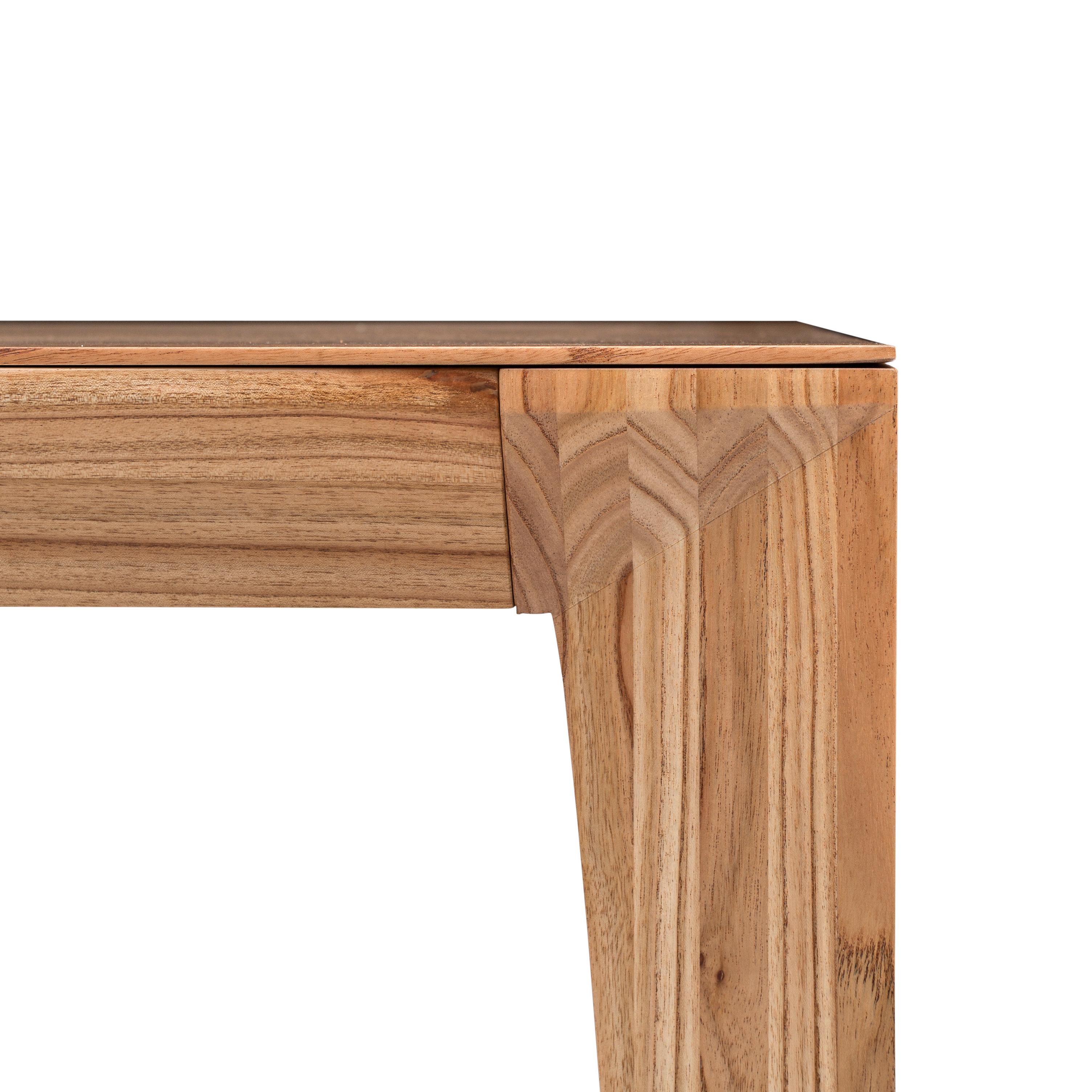 Placage Table de salle à manger 86 pouces en teck avec plateau plaqué et pieds fuselés - Collection Luce en vente