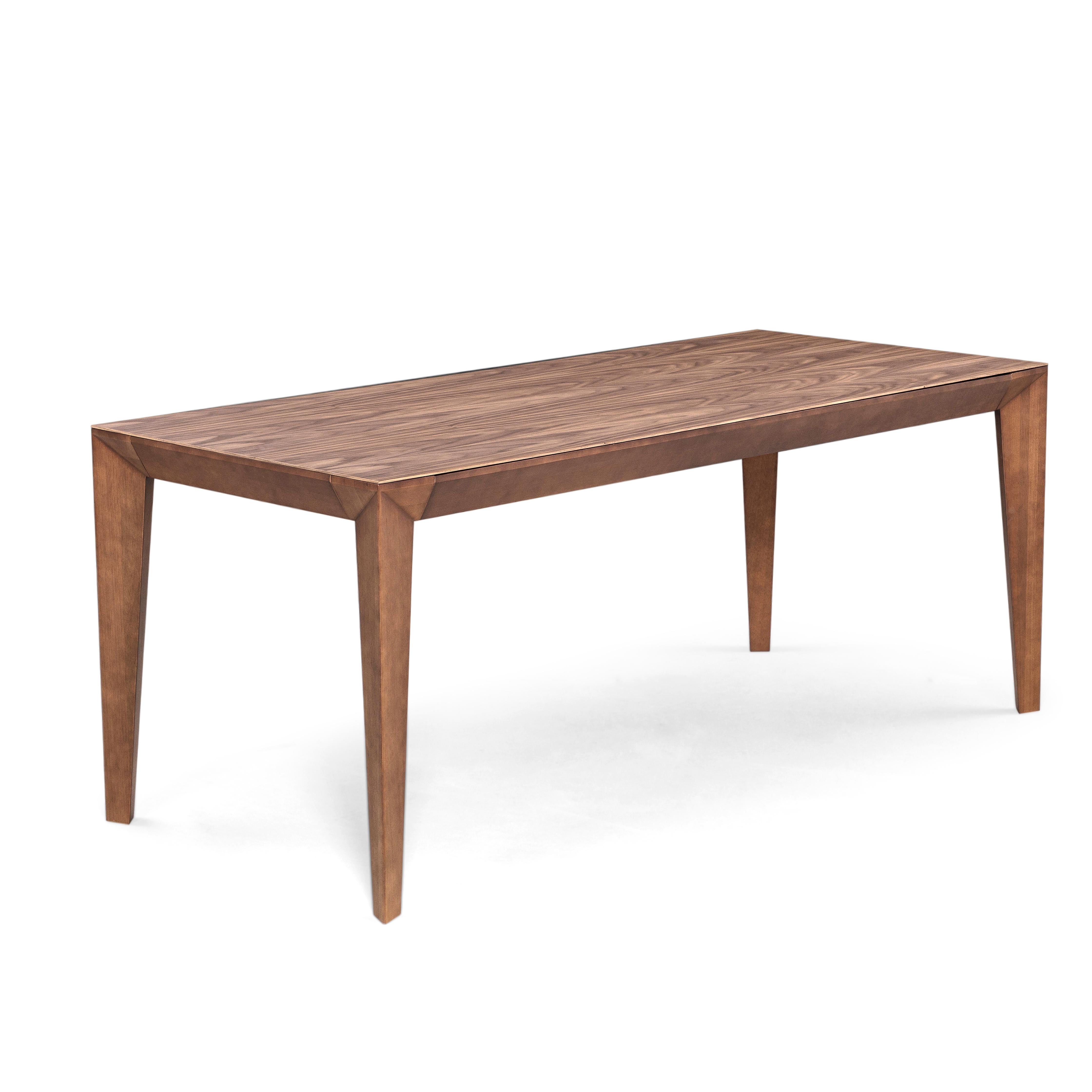 Luce Rectangular Dining Table with a Walnut Wood Veneered Table Top 71'' In New Condition For Sale In Miami, FL