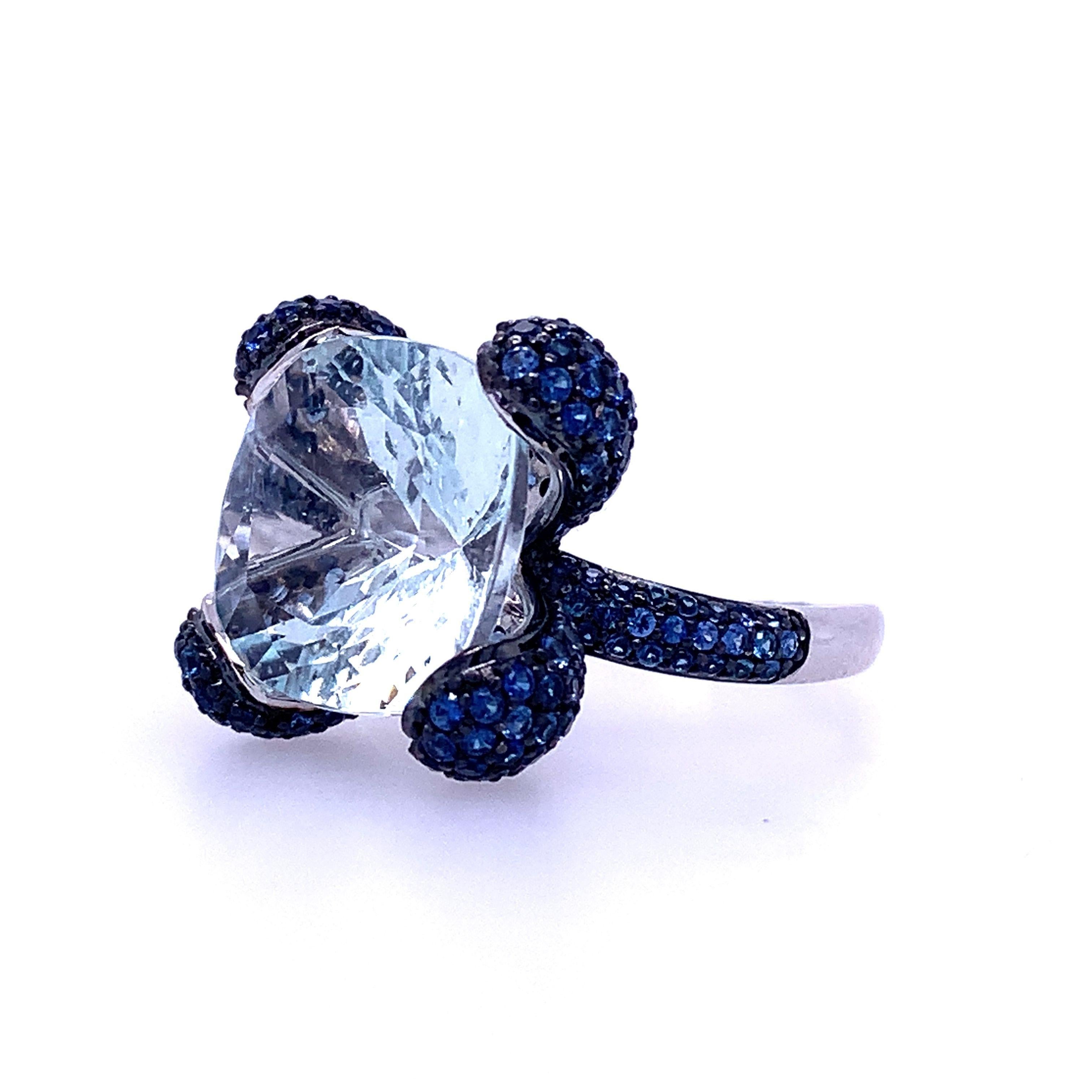 Contemporary Lucea New York Aquamarine and Sapphire Ring For Sale