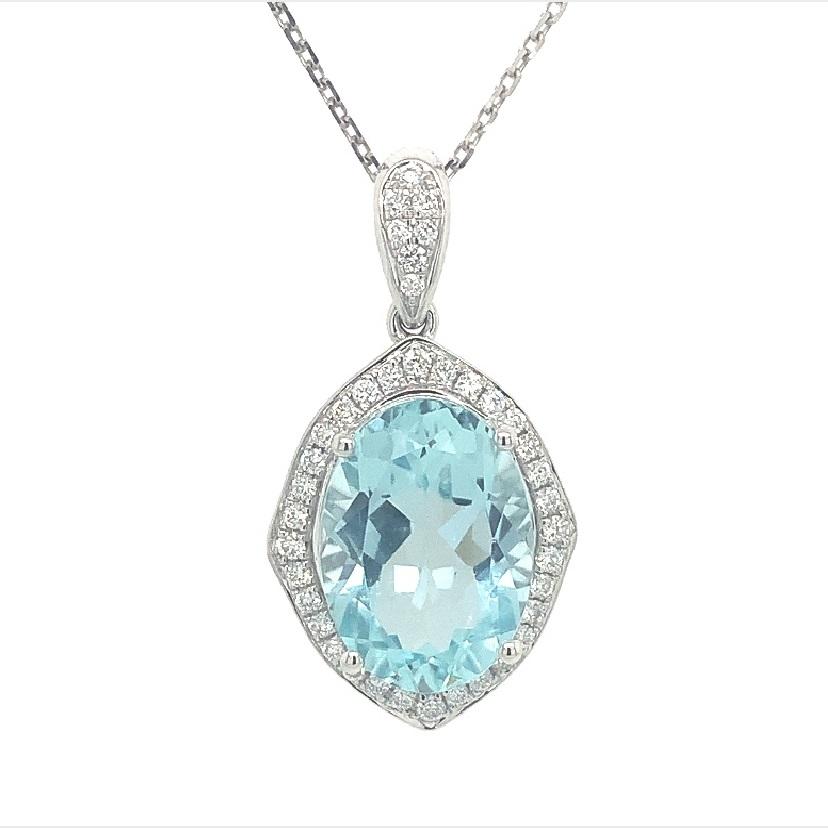 Women's Lucea New York Aquamarine Diamond Pendant For Sale